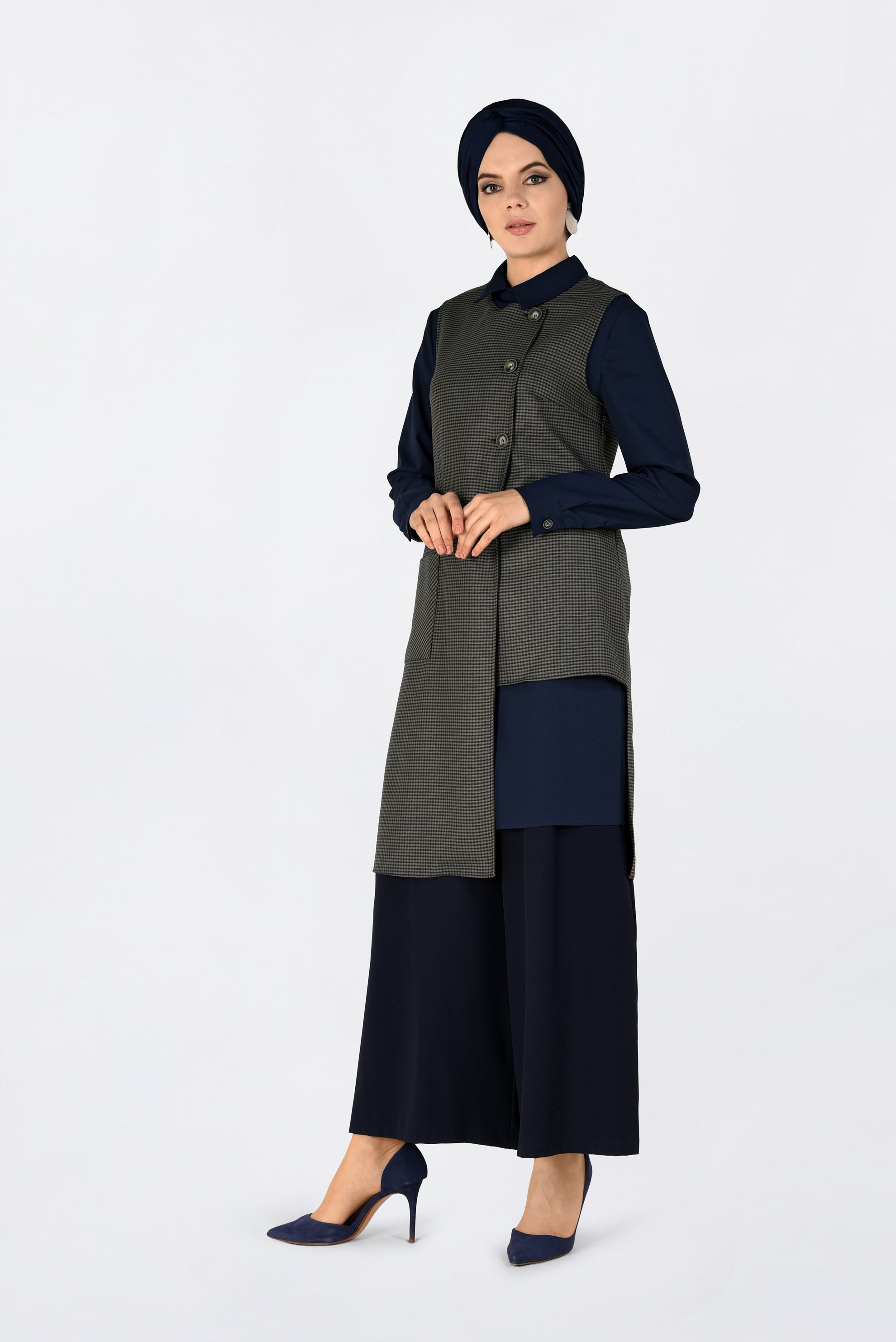 Tesettür giyim VİZON ASİMETRİK KESİM PÖTİKARE DESENLİ TUNİK 4756 