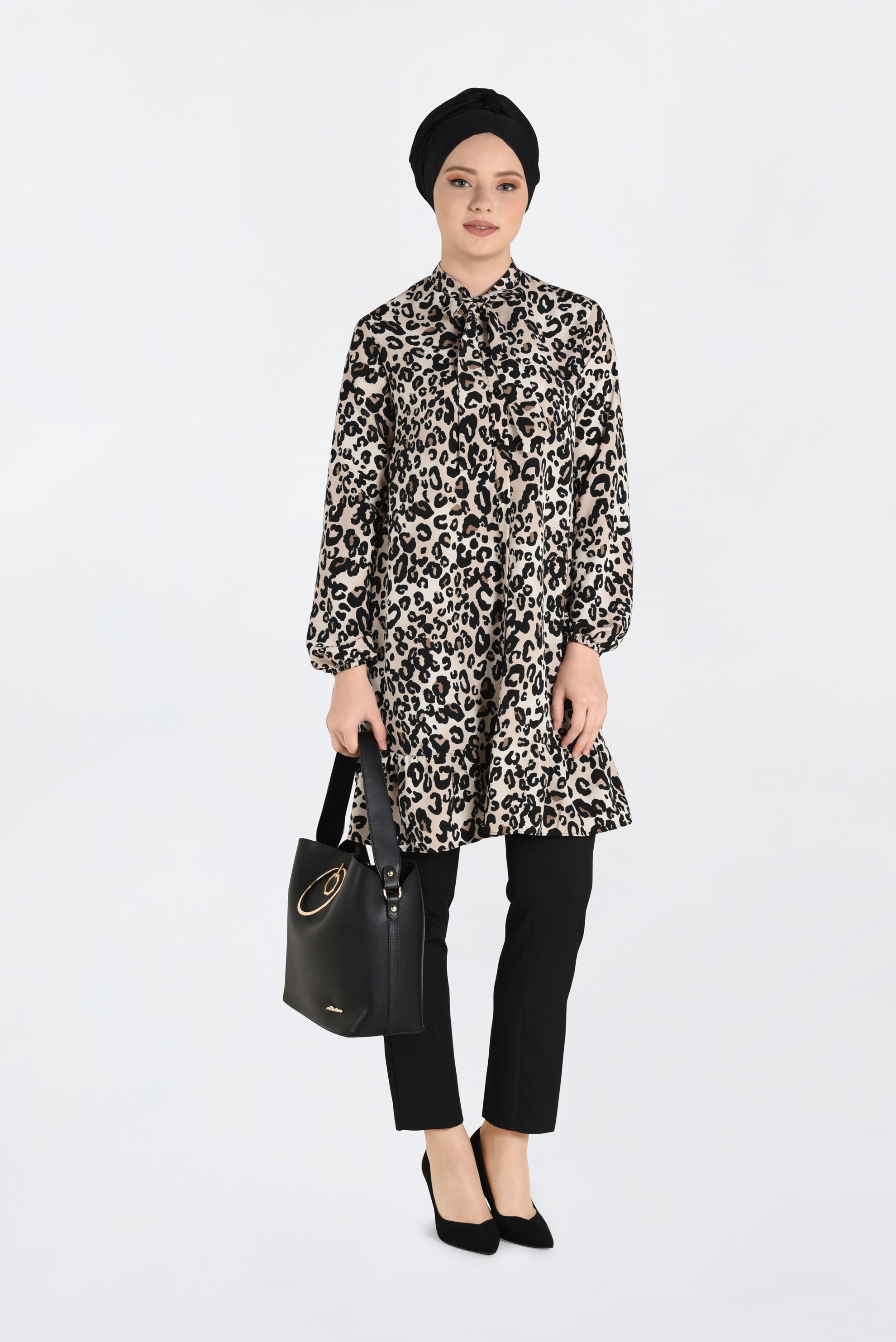 Tesettür giyim SİYAH LEOPAR DESENLİ TUNİK 4768