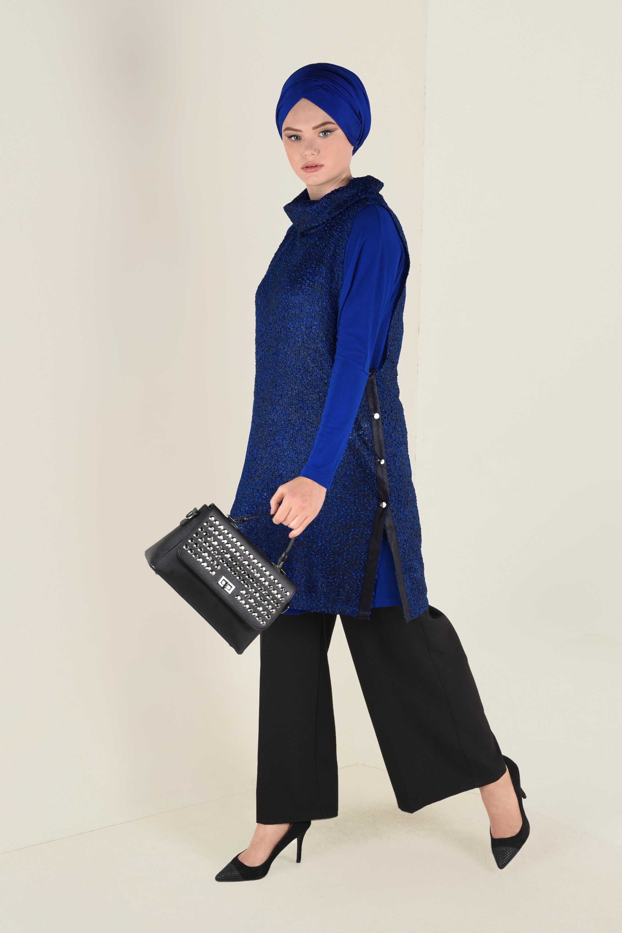 Tesettür giyim LACİVERT DESENLİ YELEKLİ TUNİK 4769