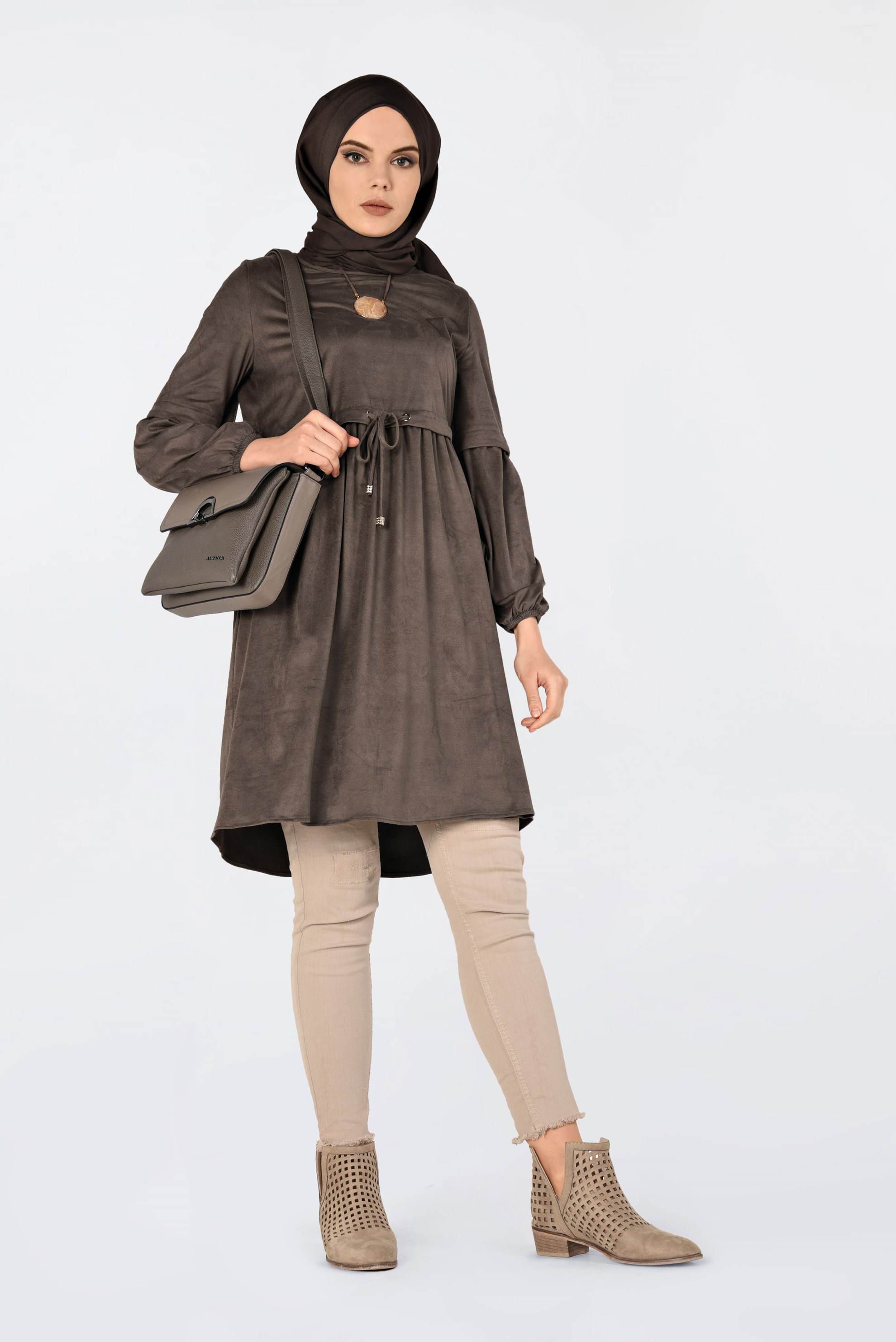 Tesettür giyim KAHVE BELİ BÜZGÜLÜ NUBUK TUNİK 4791