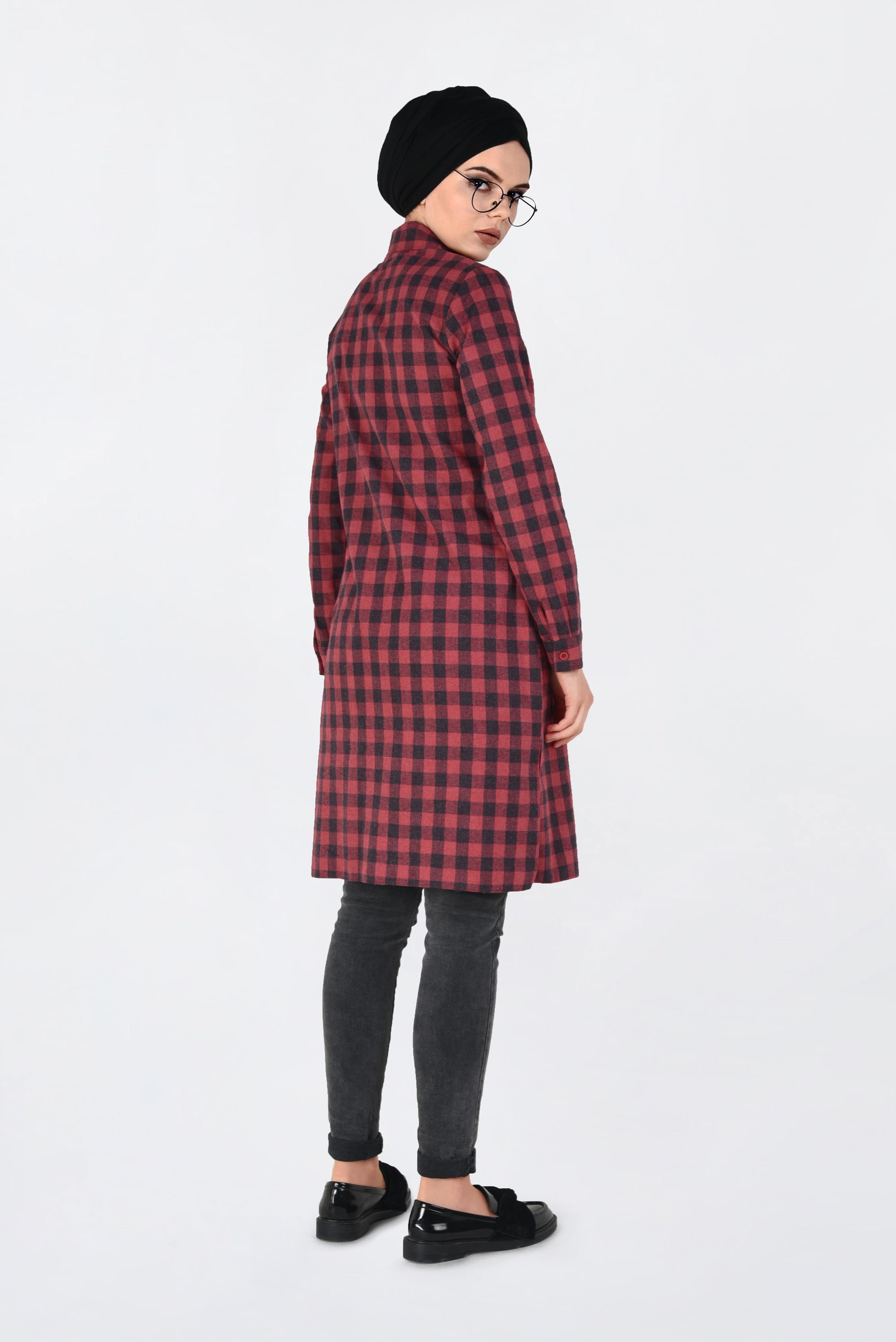 Tesettür giyim GRİ KARELİ CEP DETAYLI TUNİK 4827