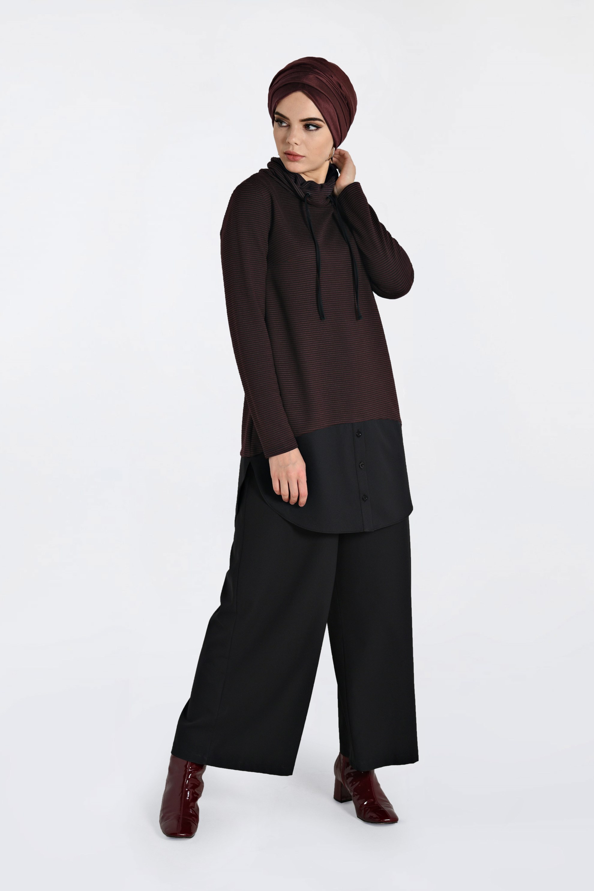 Tesettür giyim BORDO YAKASI BAĞCIKLI FİTİLLİ TUNİK 4831 