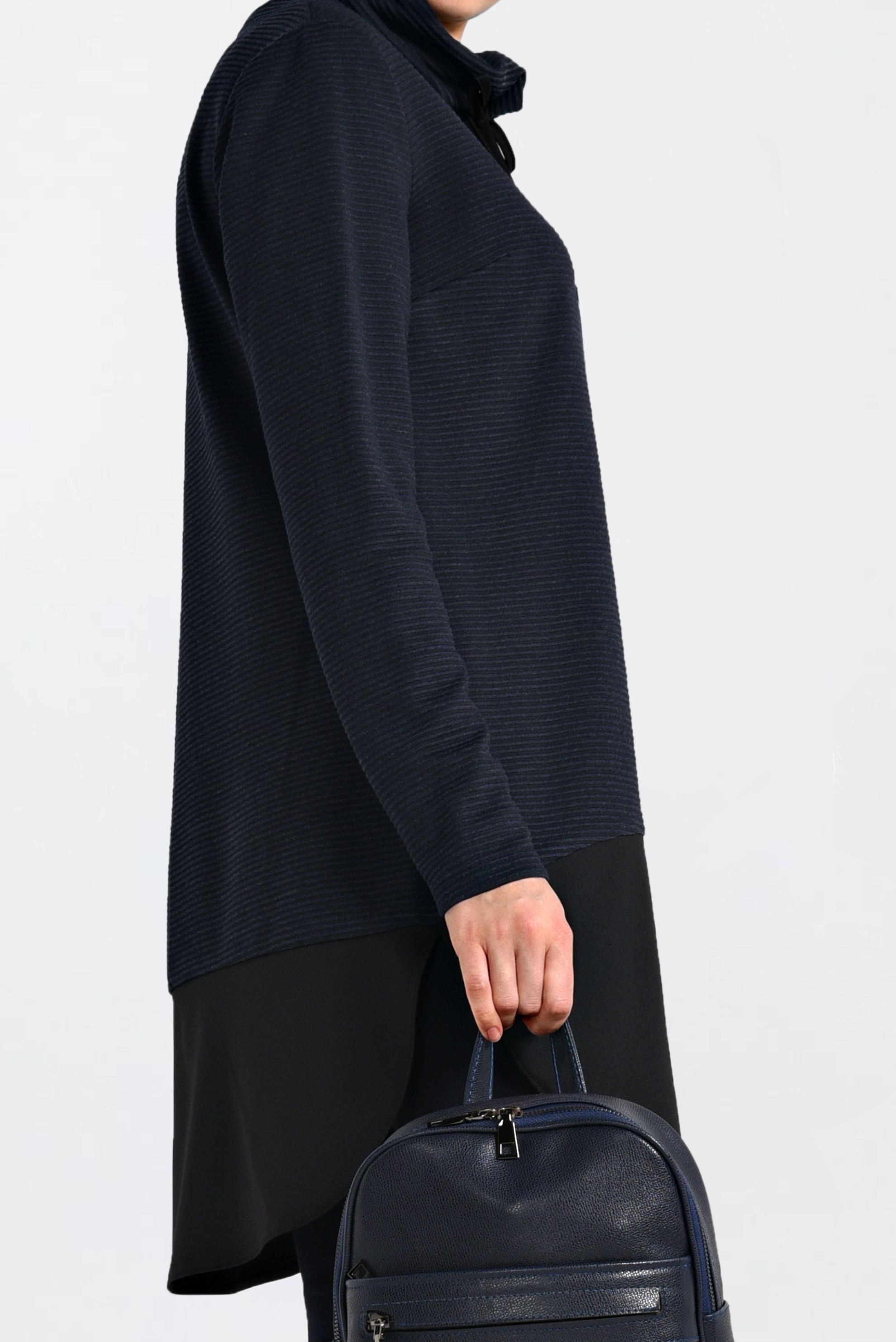 Tesettür giyim LACİVERT YAKASI BAĞCIKLI FİTİLLİ TUNİK 4831 