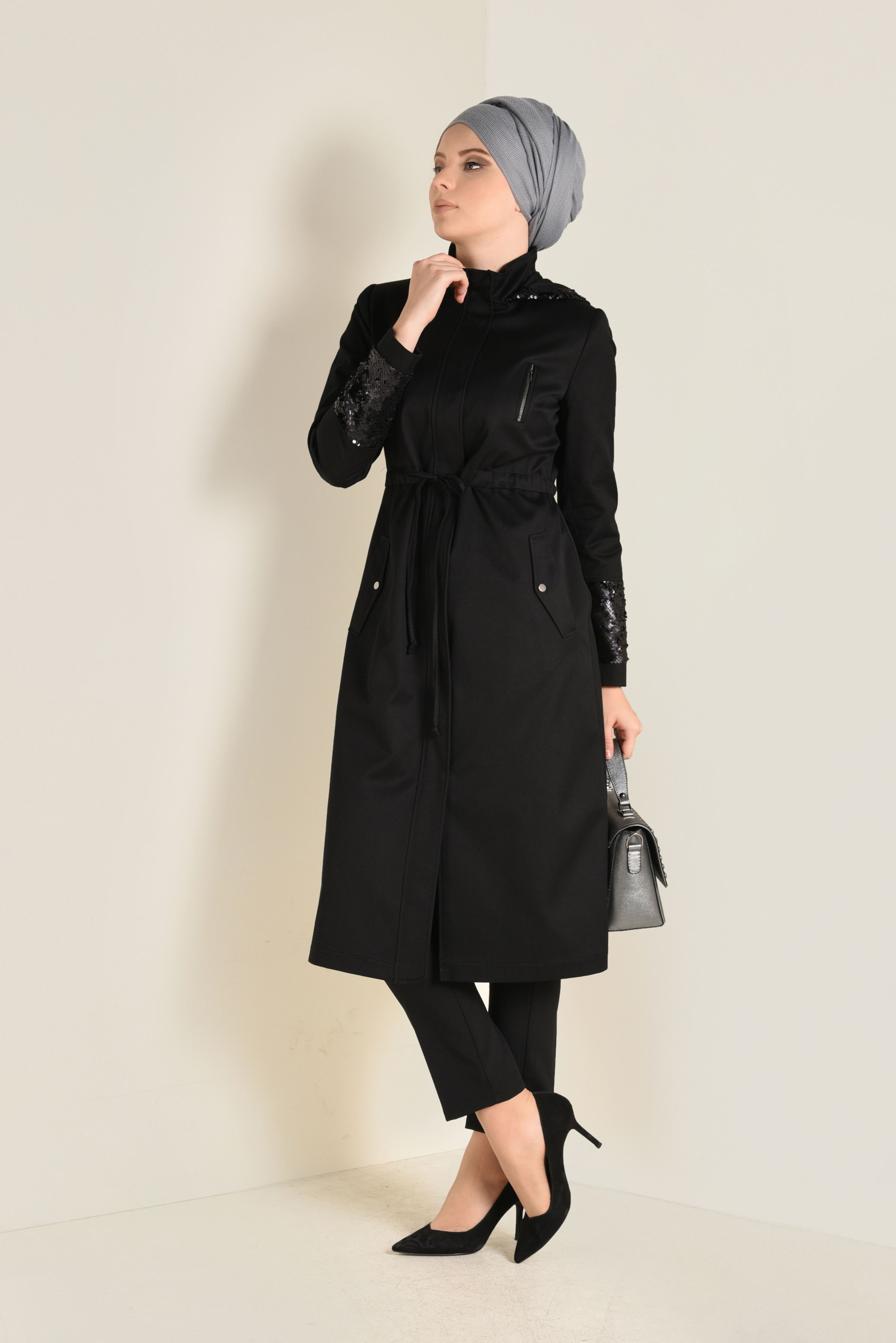 Tesettür giyim SİYAH PUL PAYETLİ PAMUKLU TRENÇKOT 1305