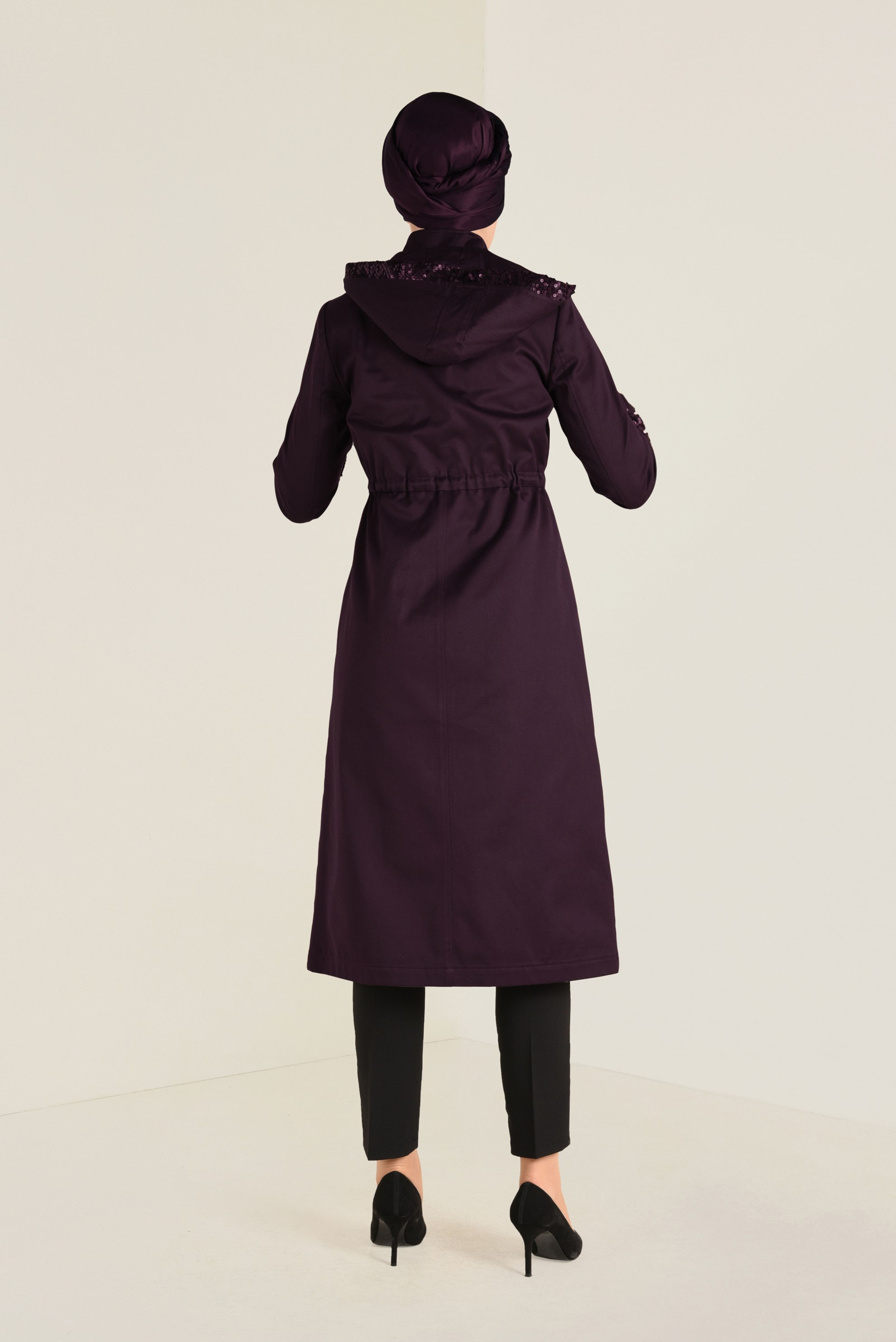 Tesettür giyim MÜRDÜM PUL PAYETLİ PAMUKLU TRENÇKOT 1305