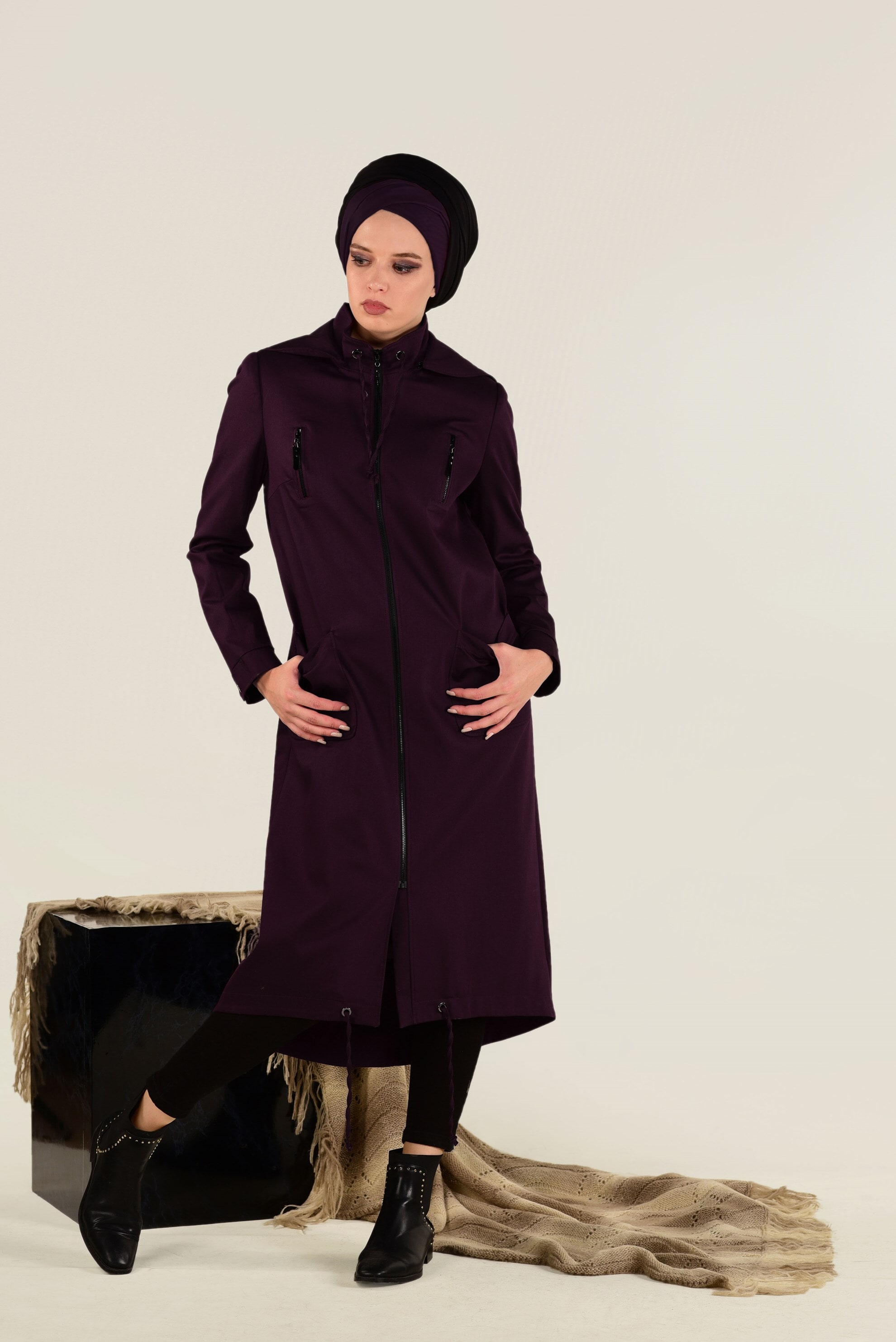 Tesettür giyim MÜRDÜM FERMUARLI KAPÜŞONLU TRENÇKOT 1308 