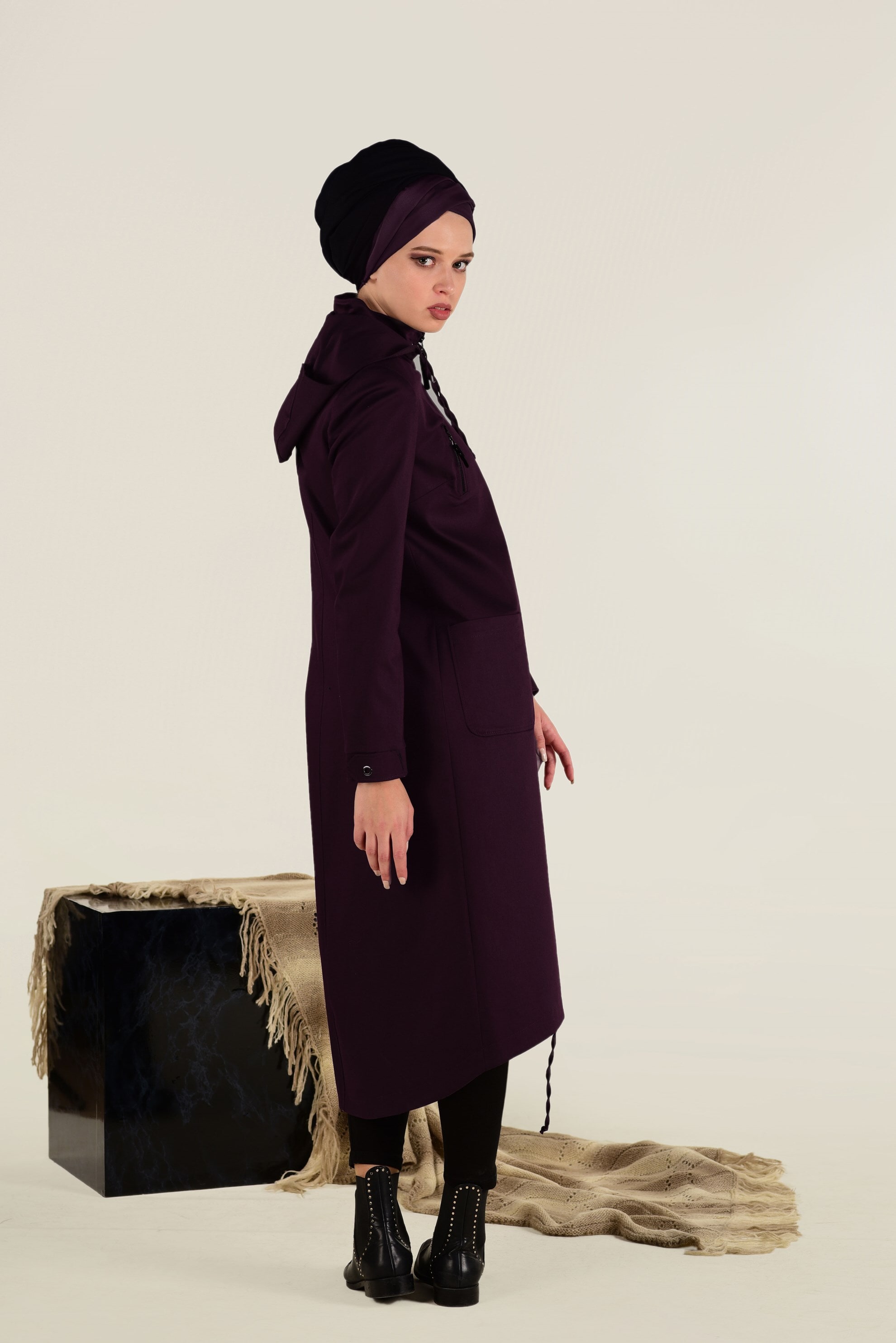 Tesettür giyim MÜRDÜM FERMUARLI KAPÜŞONLU TRENÇKOT 1308 