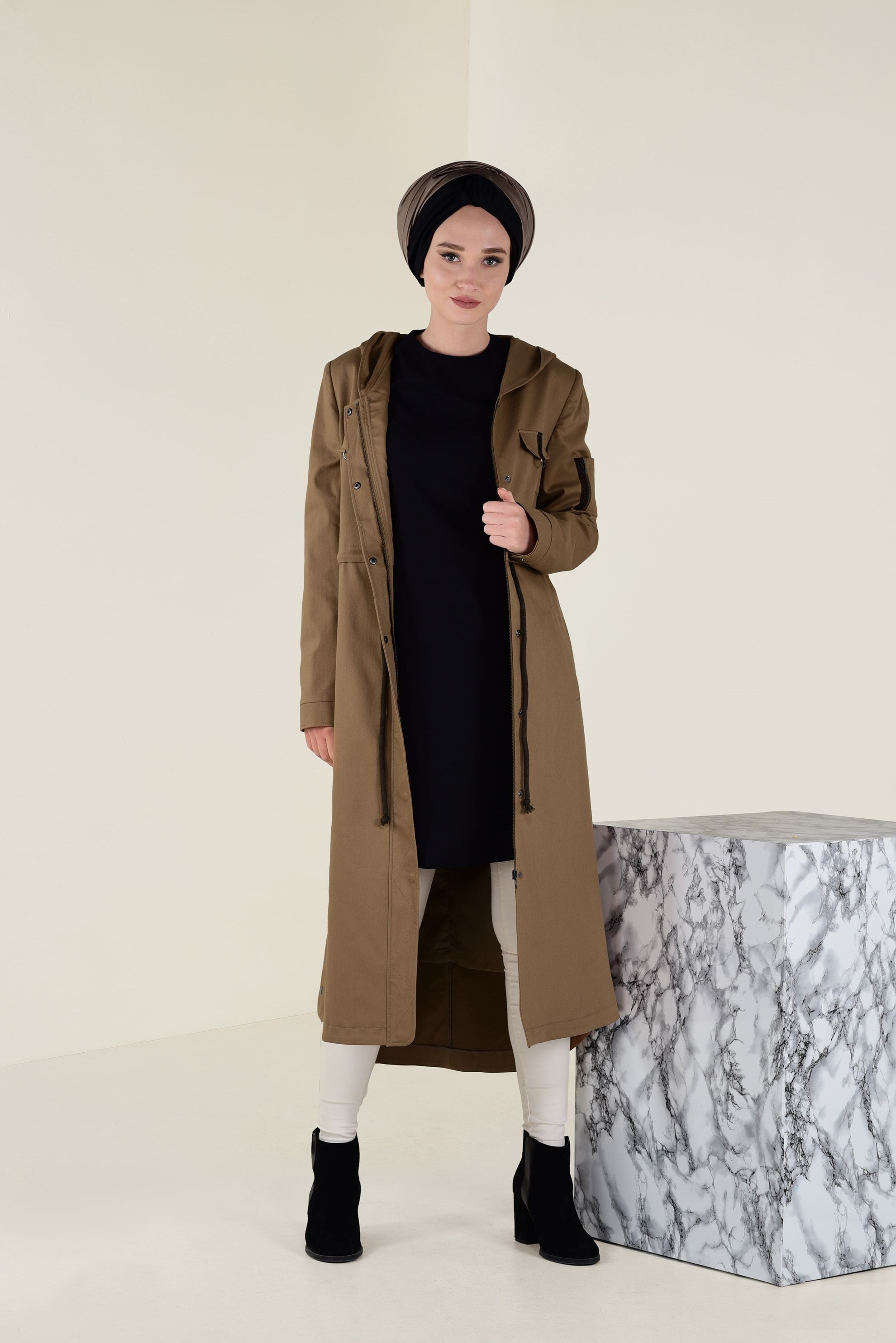 Tesettür giyim KAHVE YIRTMACI ÇIT ÇITLI BELİ BAĞCIKLI TRENÇKOT 1309 