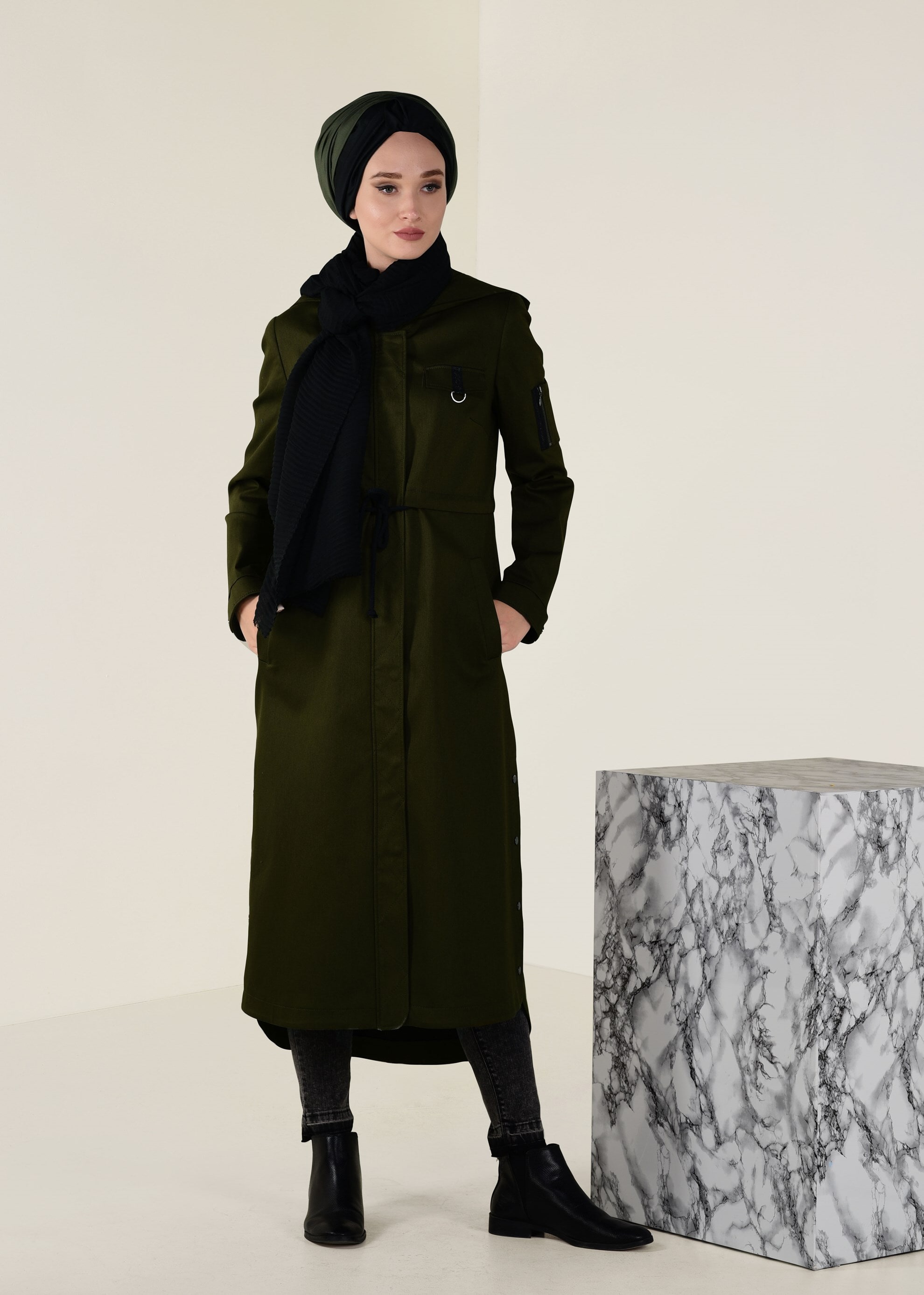 Tesettür giyim HAKİ YIRTMACI ÇIT ÇITLI BELİ BAĞCIKLI TRENÇKOT 1309 