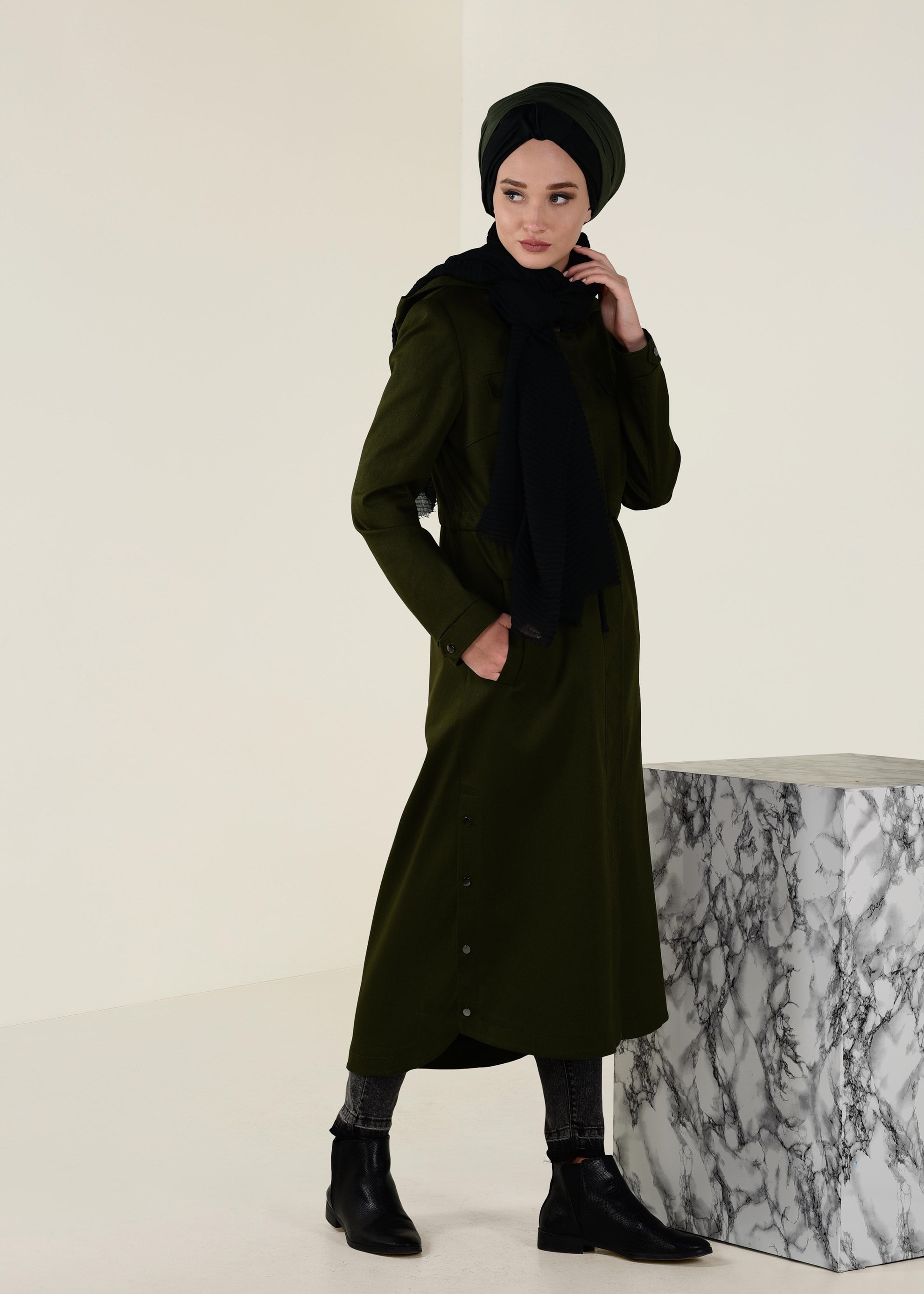 Tesettür giyim HAKİ YIRTMACI ÇIT ÇITLI BELİ BAĞCIKLI TRENÇKOT 1309 