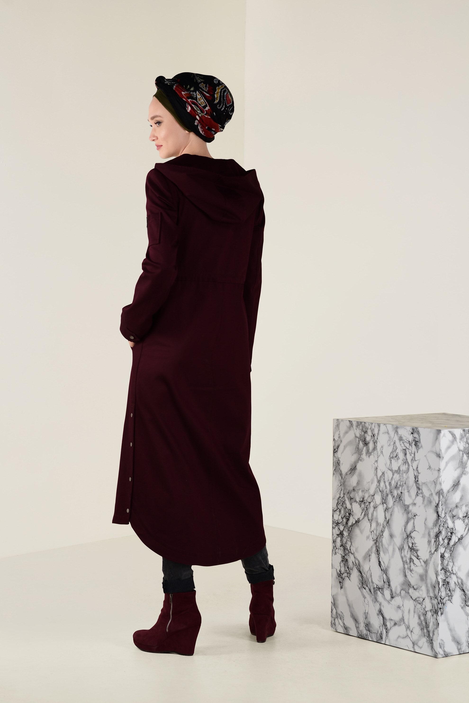 Tesettür giyim MÜRDÜM YIRTMACI ÇIT ÇITLI BELİ BAĞCIKLI TRENÇKOT 1309 