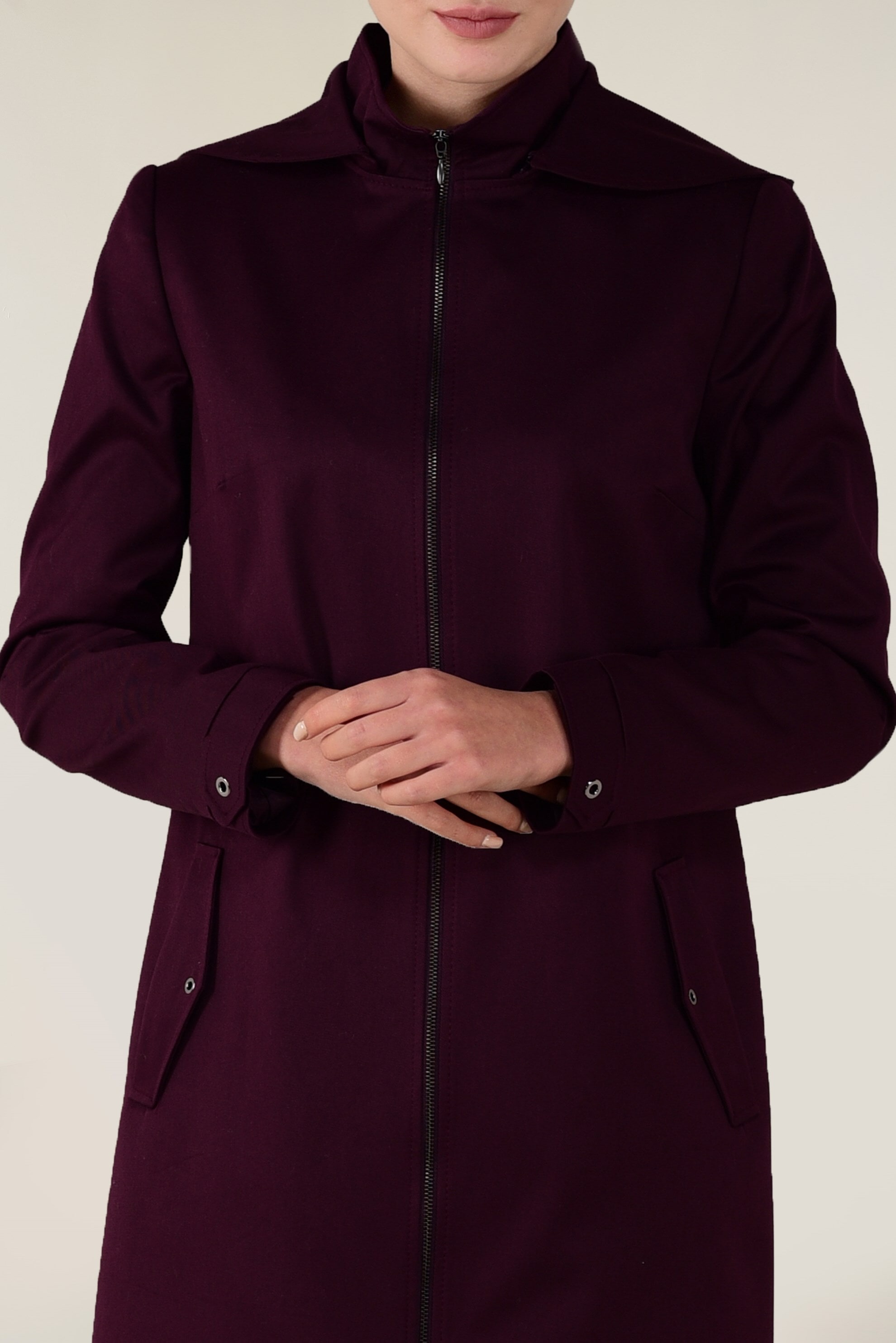 Tesettür giyim MÜRDÜM KAPÜŞONLU FERMUARLI TRENÇKOT 1310 