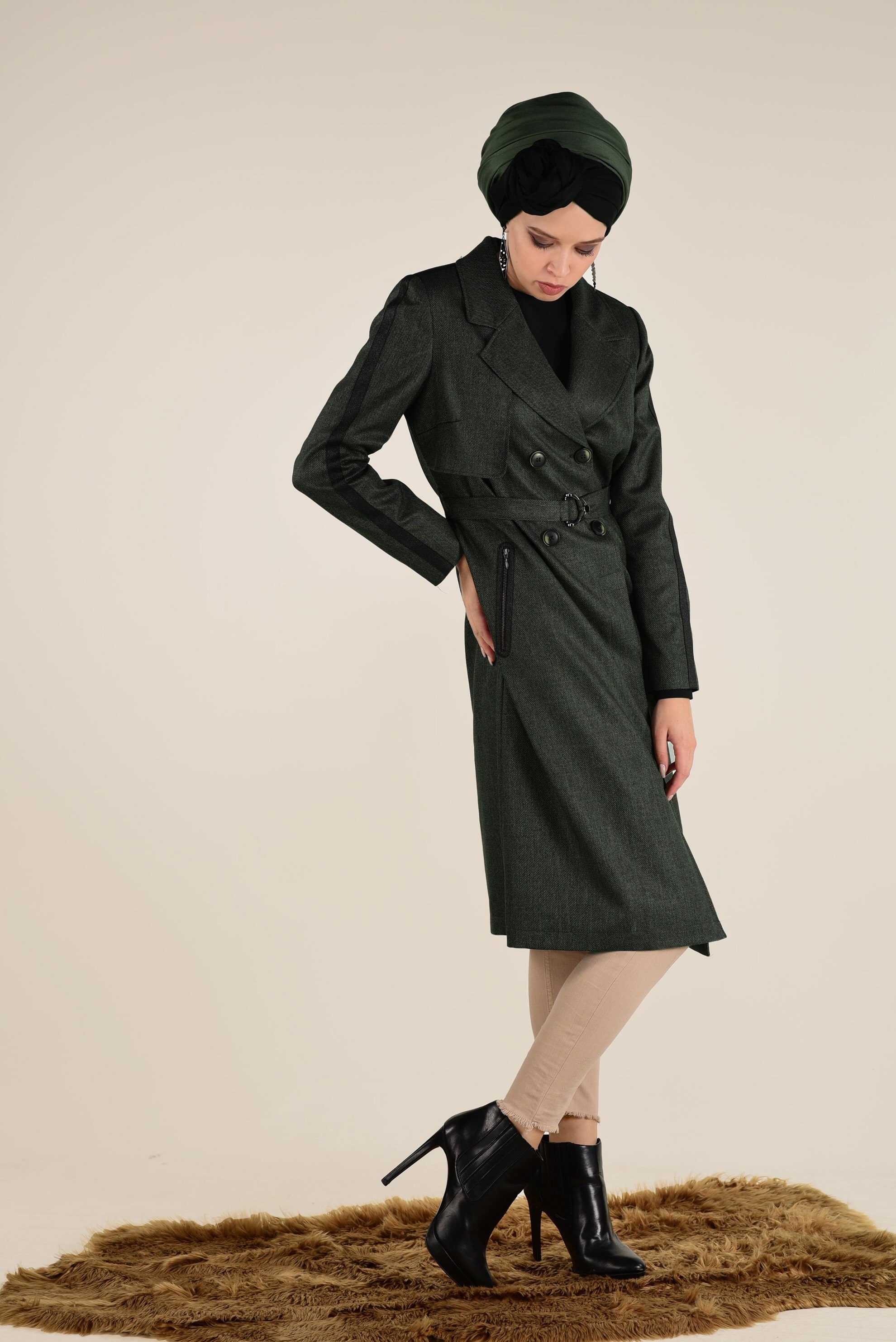 Tesettür giyim HAKİ DÜĞMELİ BELİ KEMERLİ TRENÇKOT 1319 