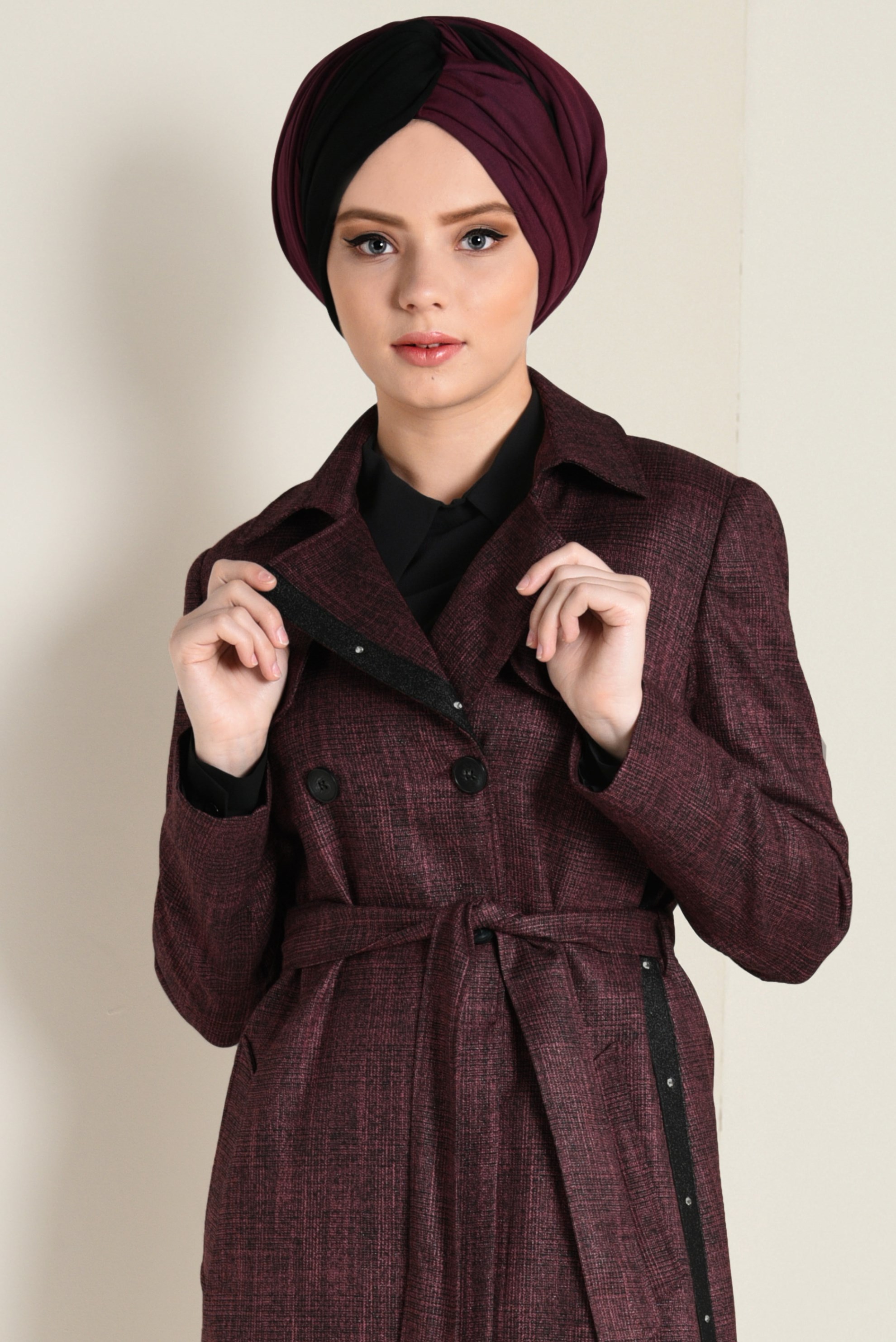 Hijab clothing BLACK PLAID TWILLED TRENCH-COAT 1320 