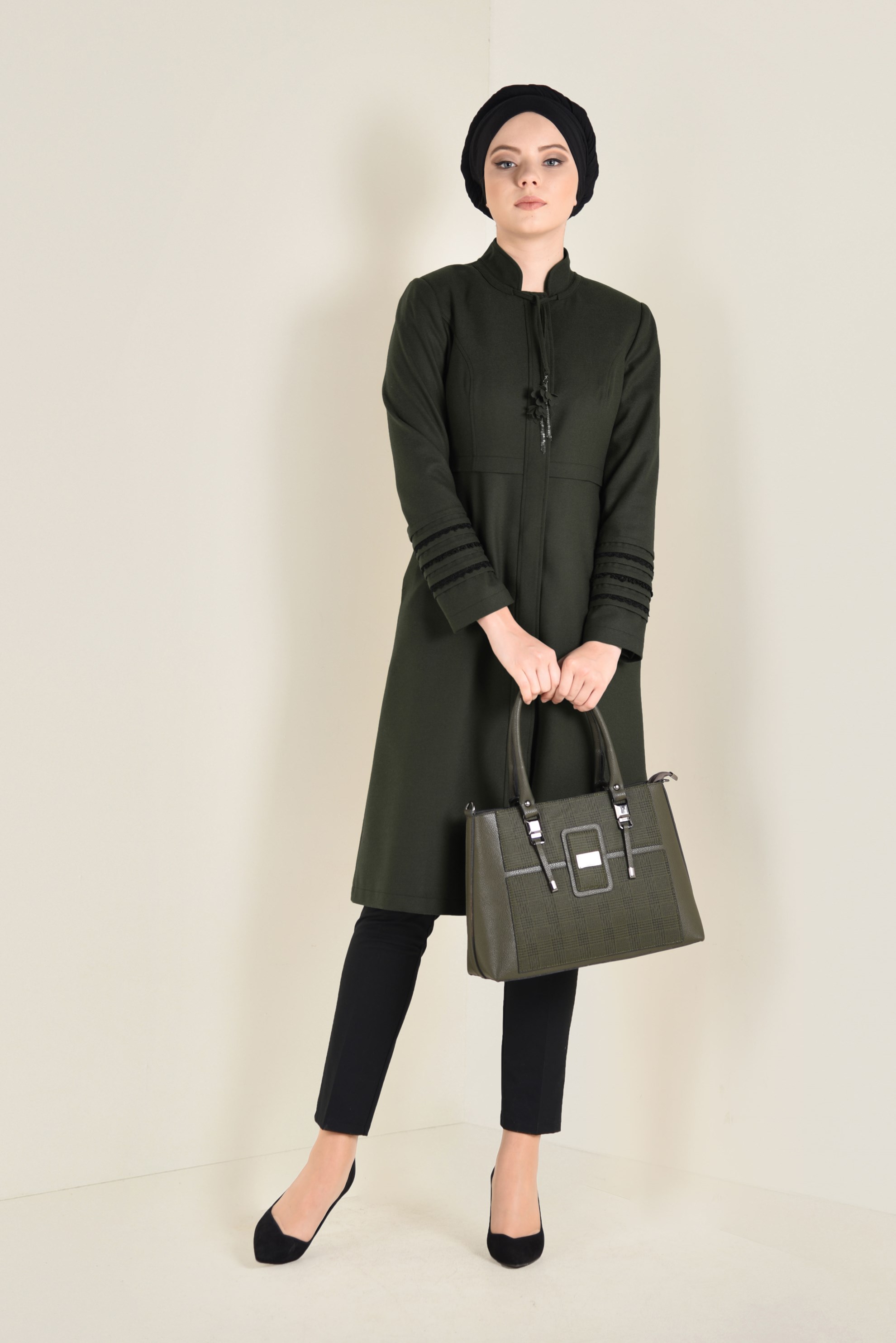 Tesettür giyim HAKİ HAKİM YAKA GİZLİ DÜĞMELİ TRENÇKOT 1327