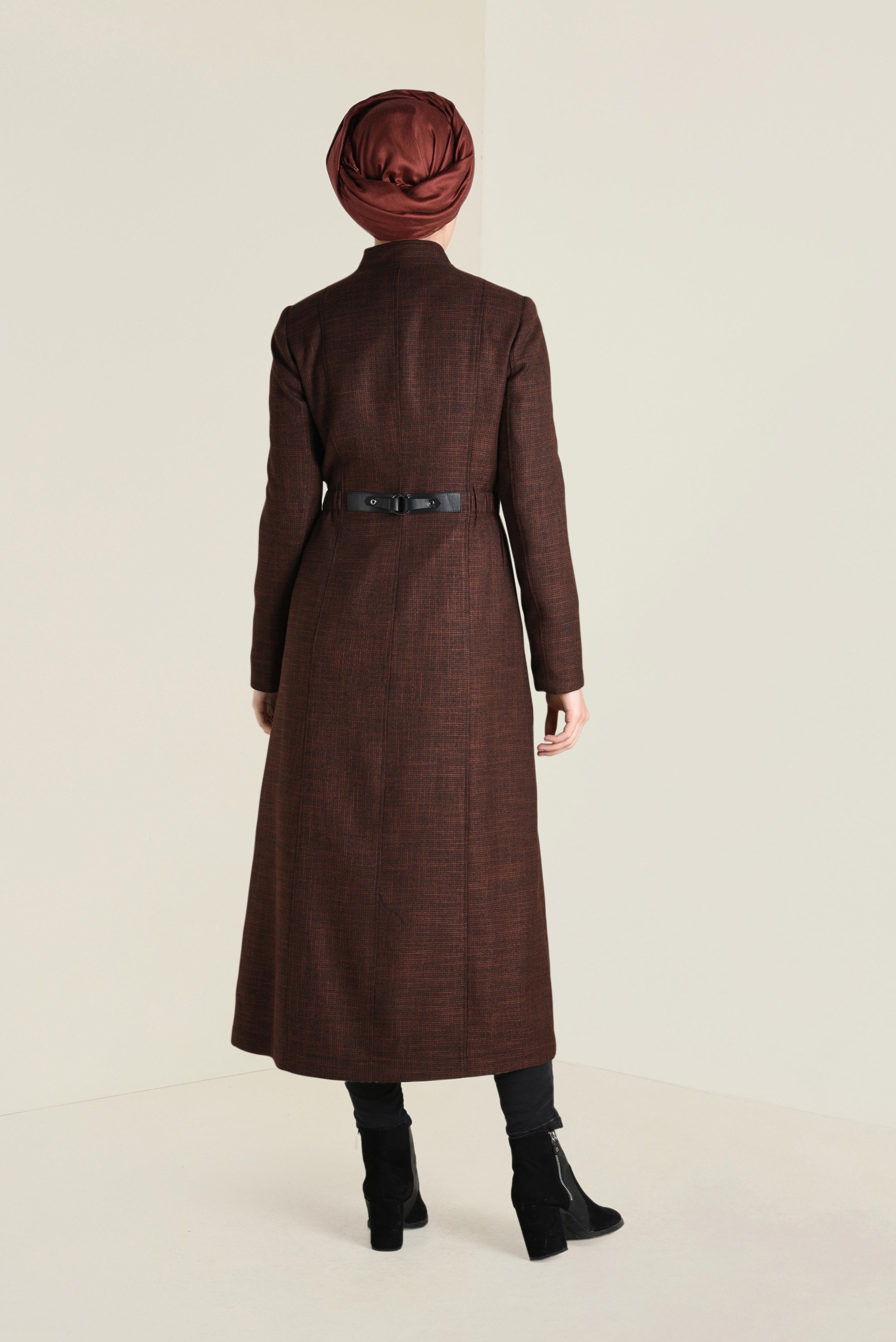 Tesettür giyim TURUNCU BELİ BÜZGÜLÜ FERMUARLI TRENÇKOT 1336