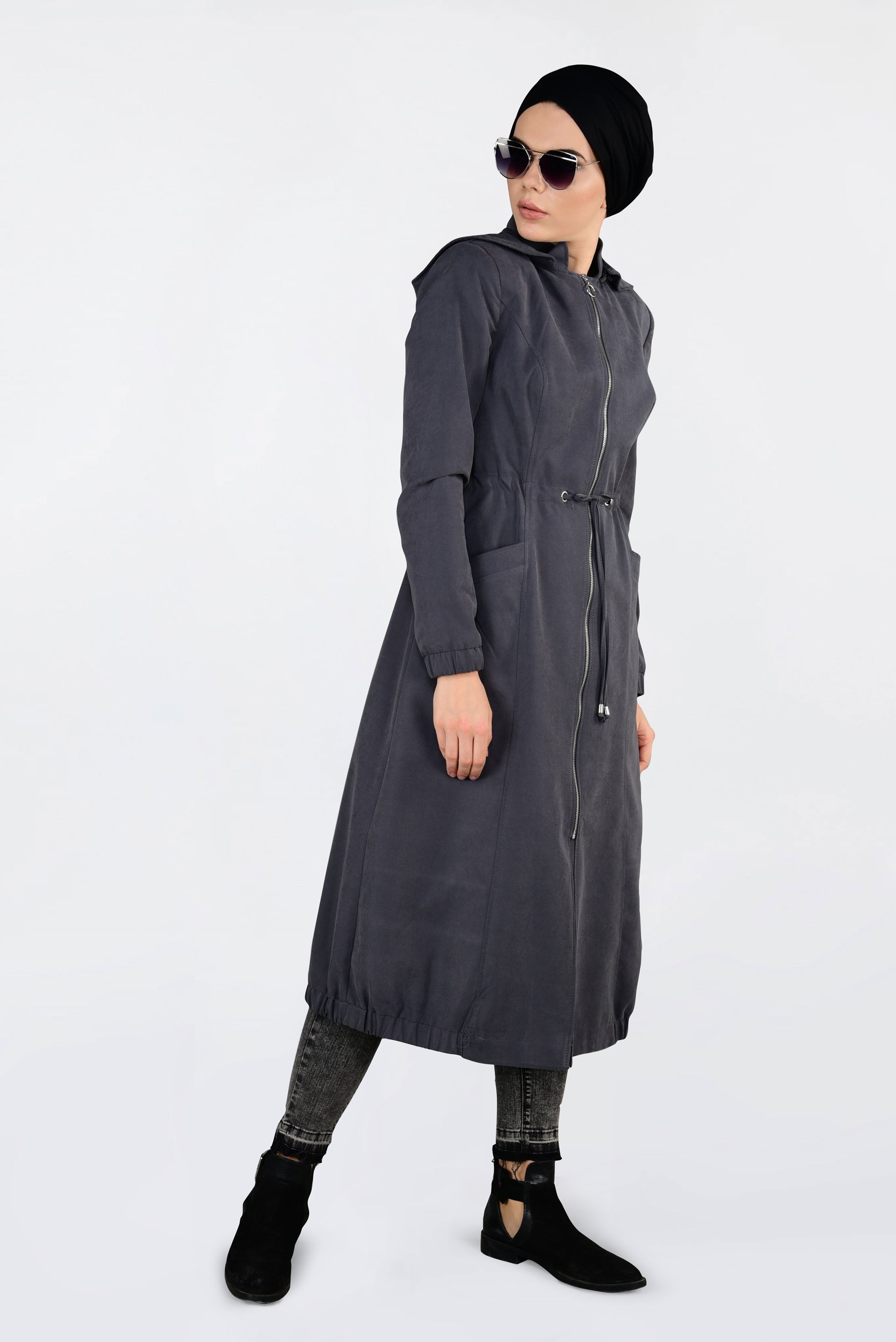 Tesettür giyim GRİ KAPÜŞONLU TRENÇKOT 1357
