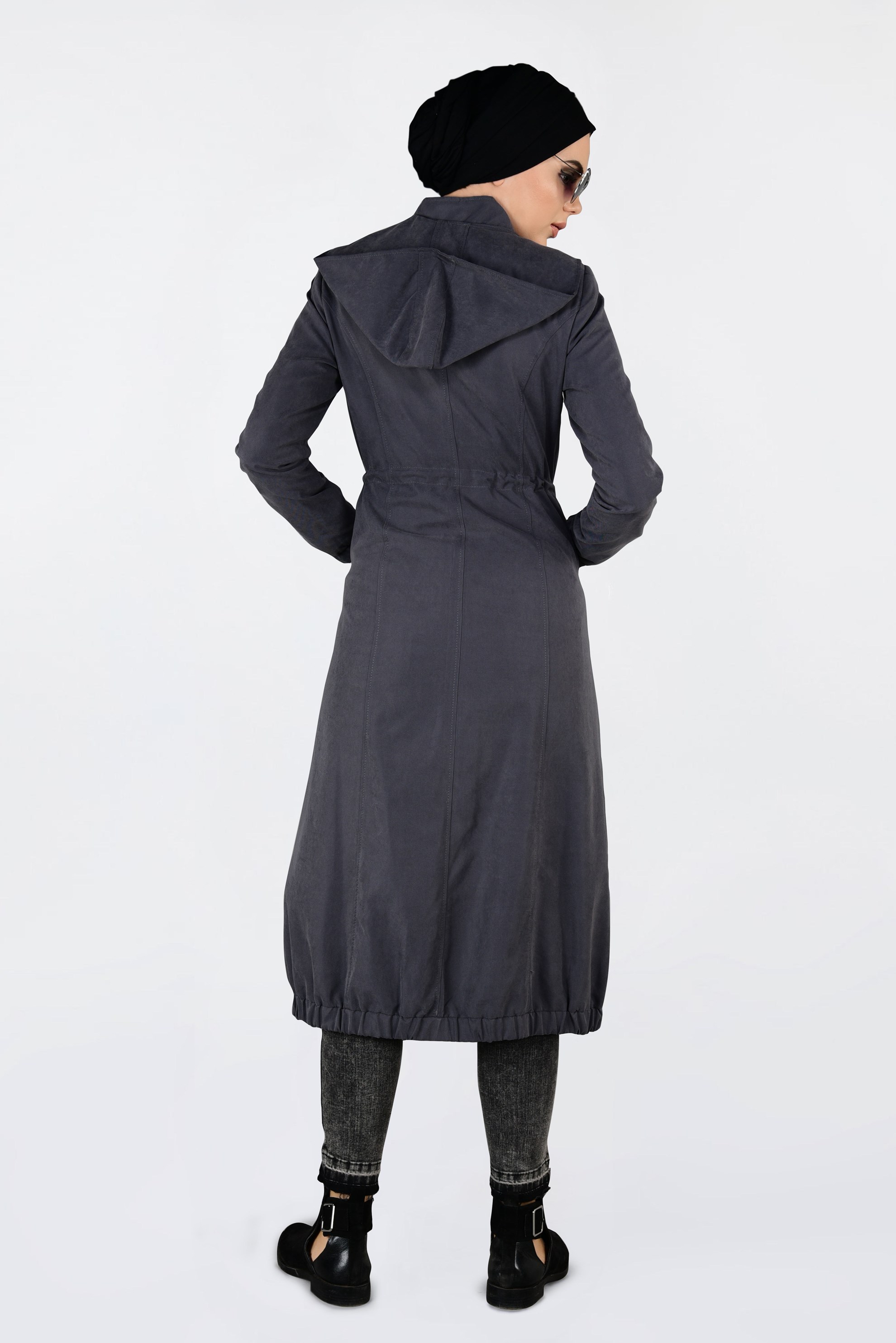 Tesettür giyim GRİ KAPÜŞONLU TRENÇKOT 1357