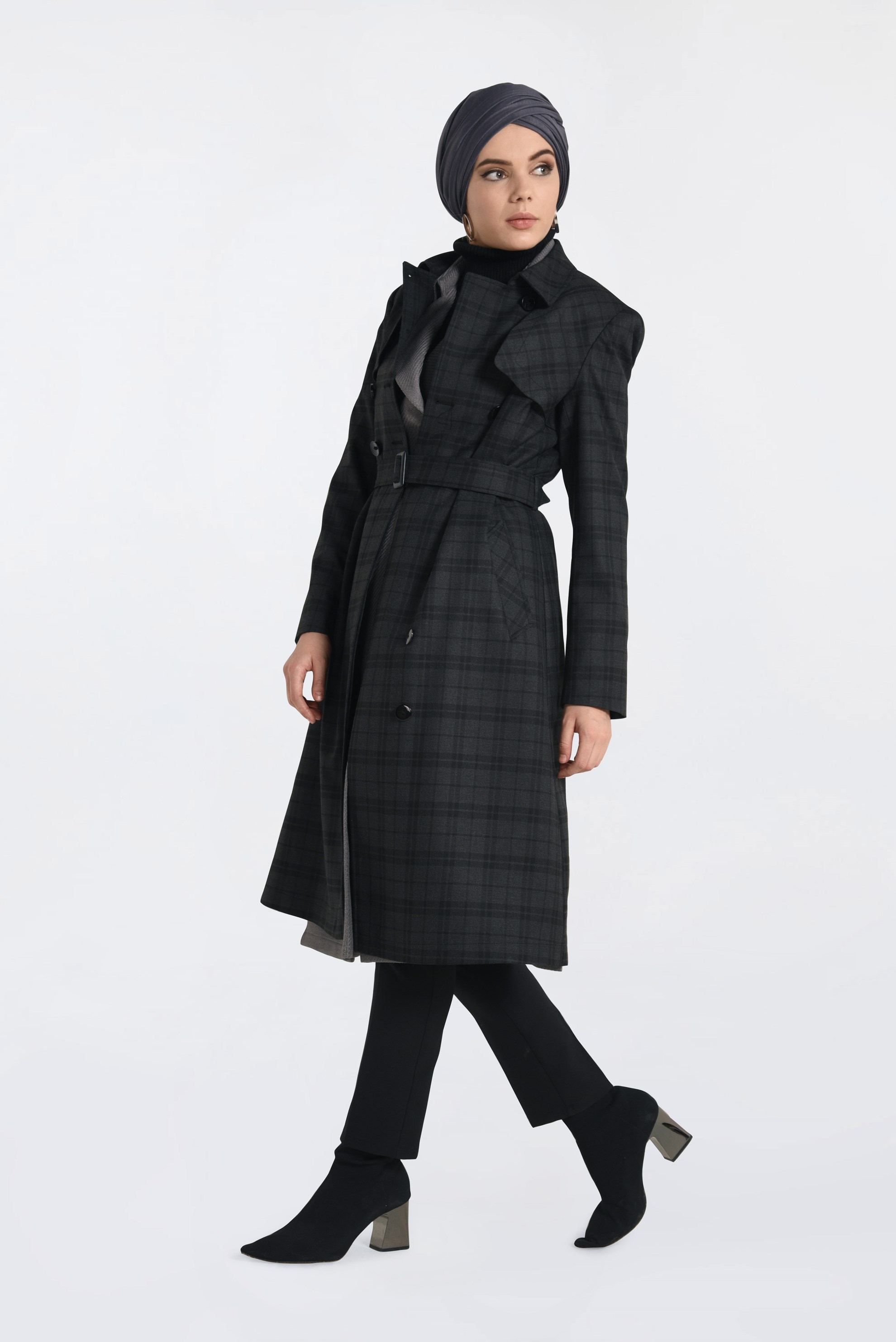 Hijab clothing BLACK PLAID TWILLED TRENCH-COAT 1326-1 