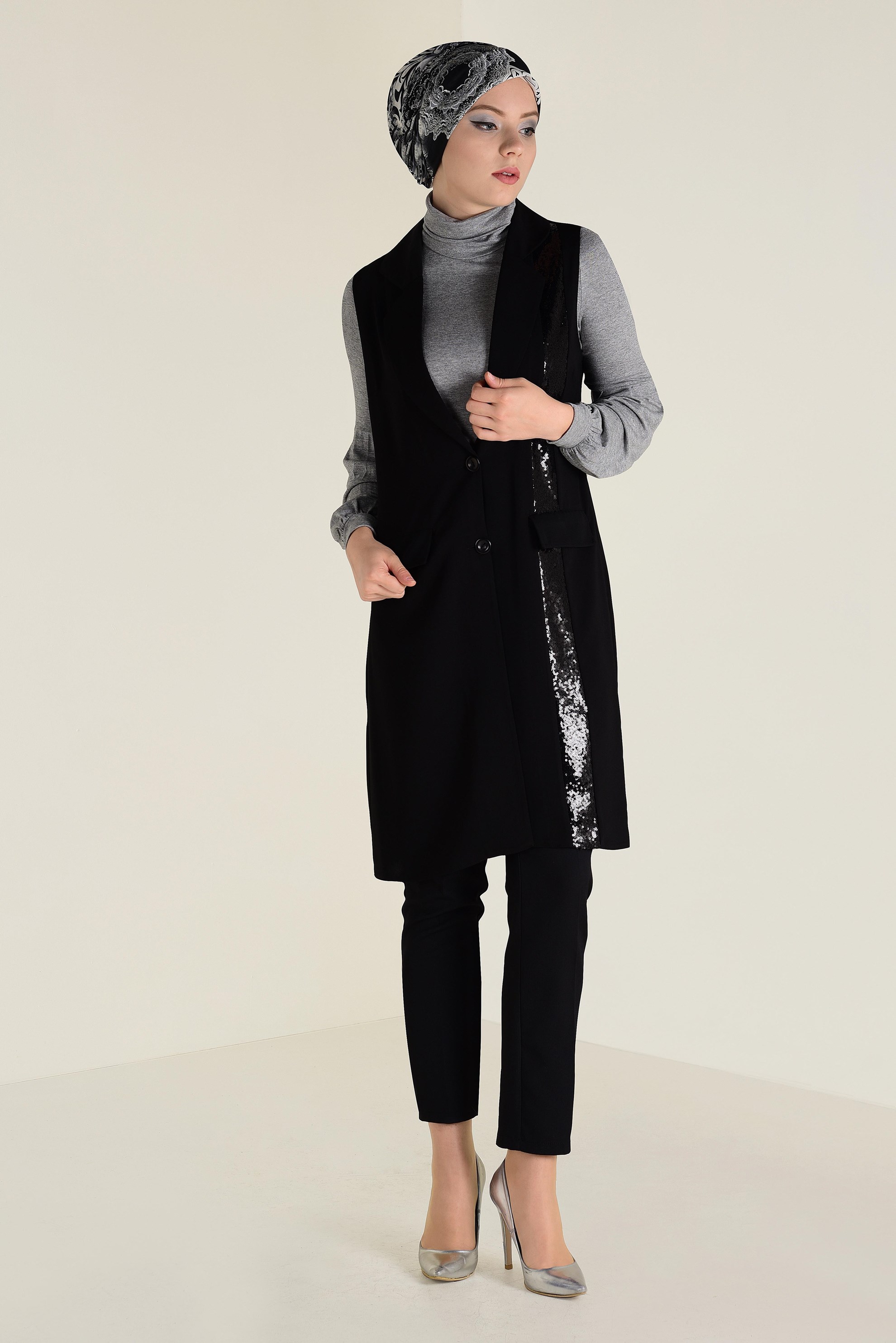 Tesettür giyim SİYAH PUL PAYET ŞERİTLİ YELEK 4299