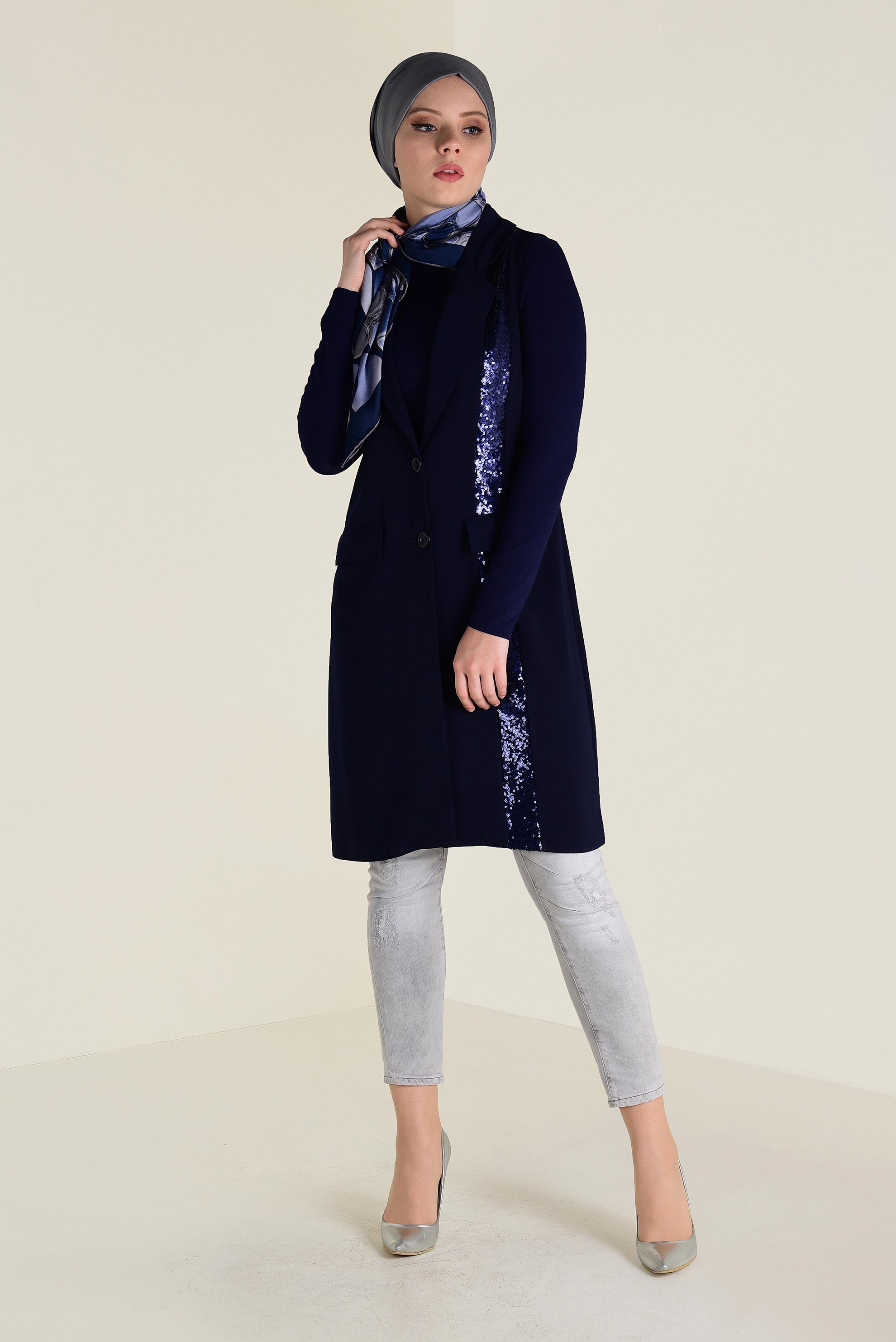Tesettür giyim LACİVERT PUL PAYET ŞERİTLİ YELEK 4299