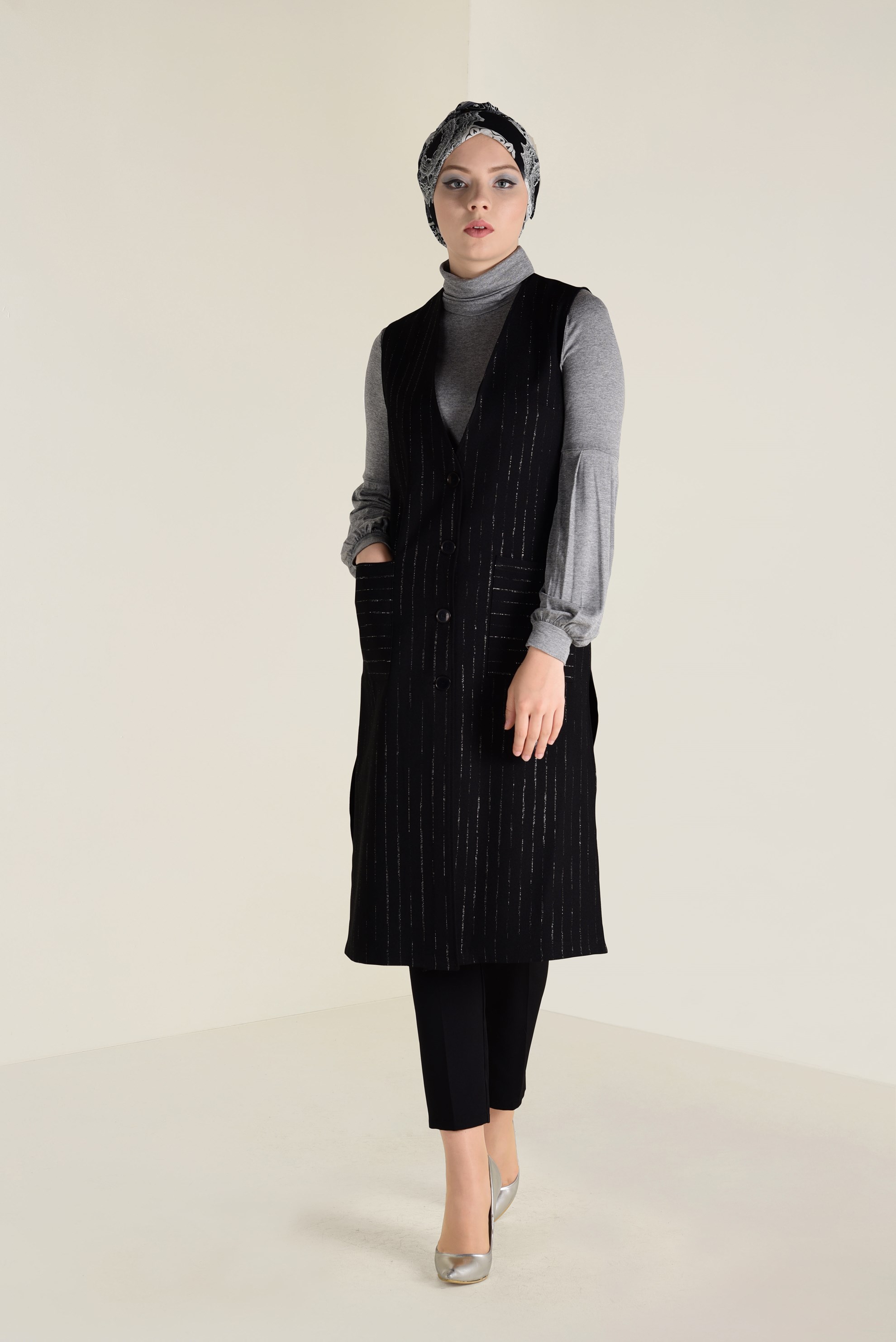 Tesettür giyim SİYAH SİM ÇİZGİLİ KLASİK YELEK 4575