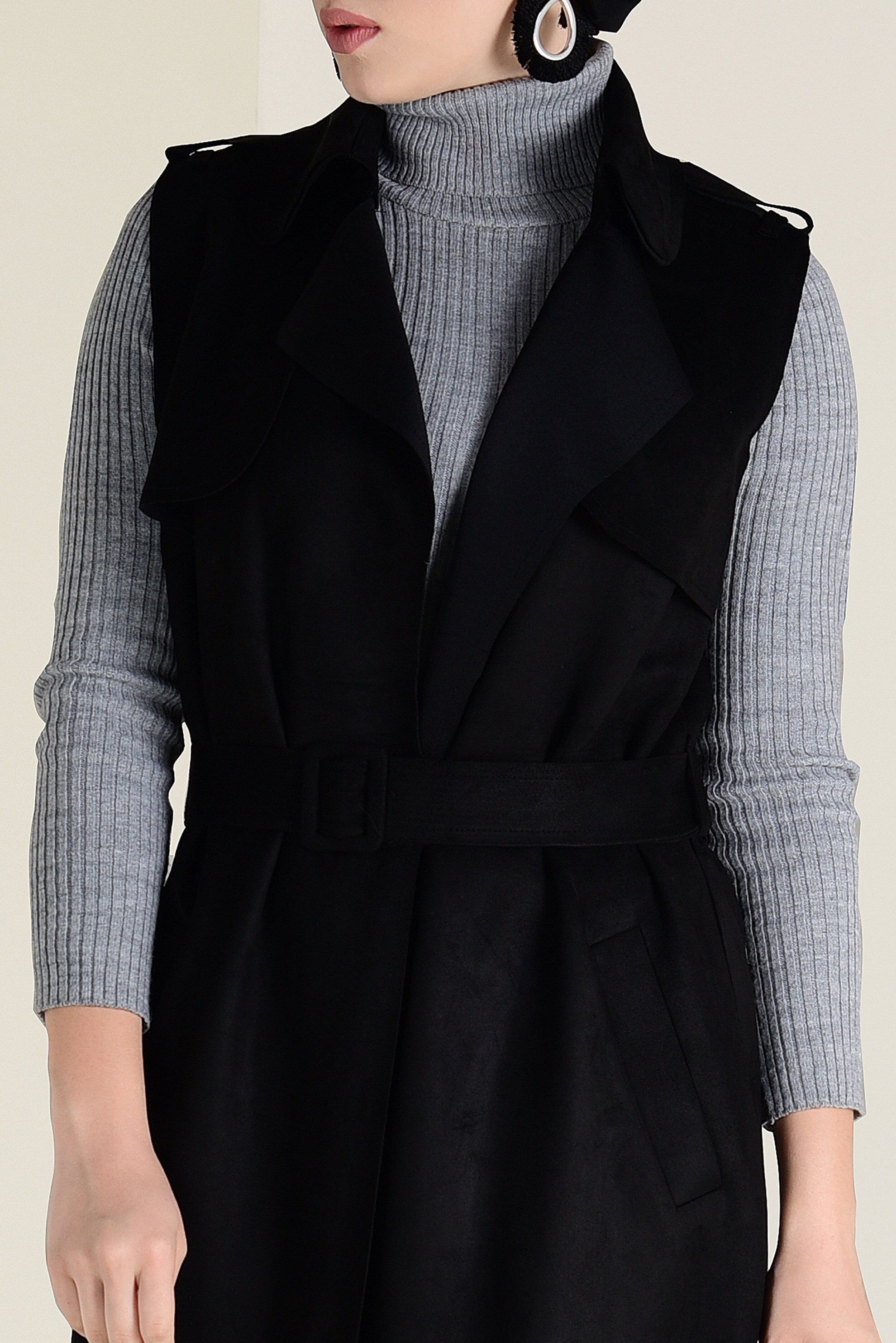 Tesettür giyim SİYAH KEMERLİ SÜET YELEK 4577