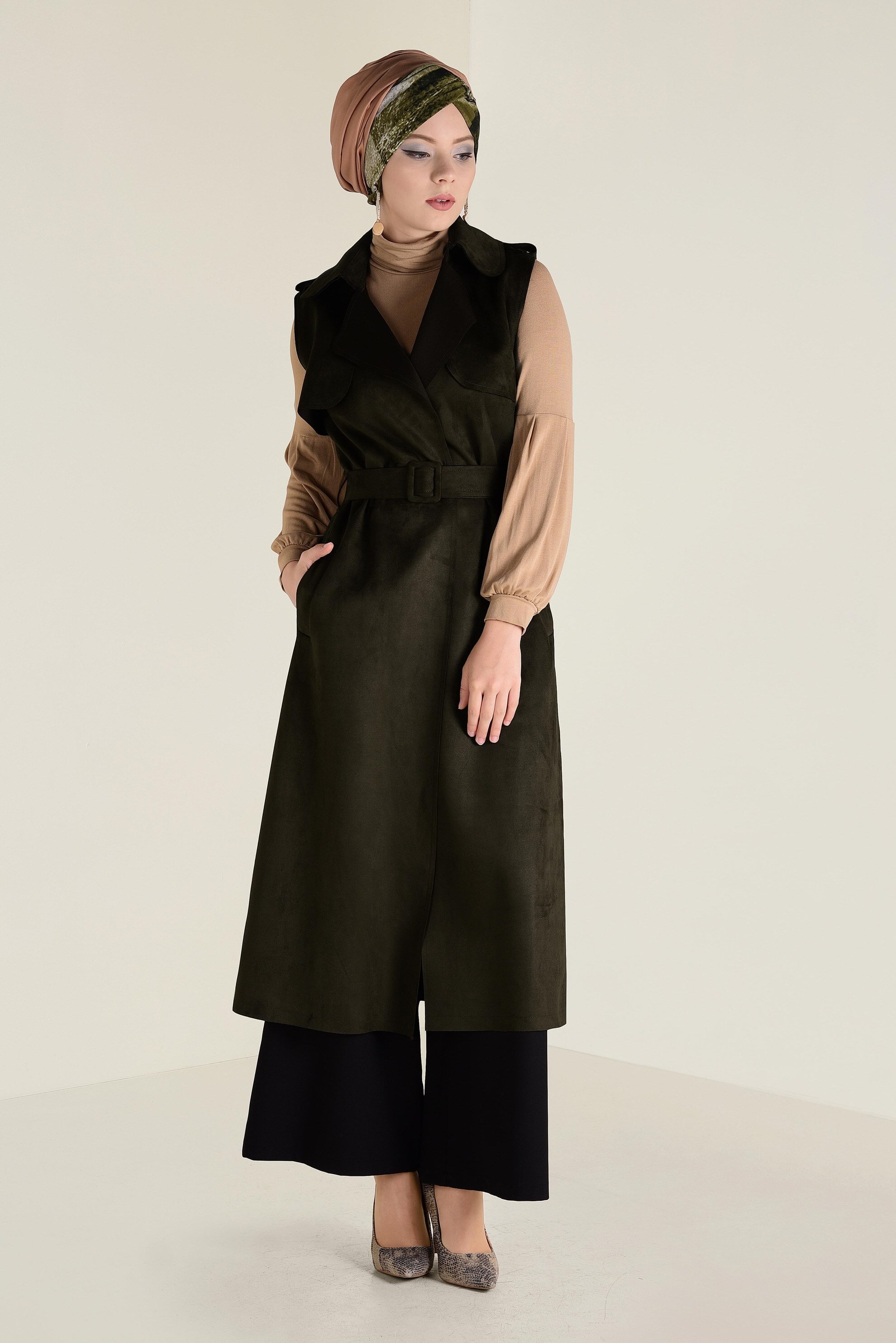 Tesettür giyim HAKİ KEMERLİ SÜET YELEK 4577