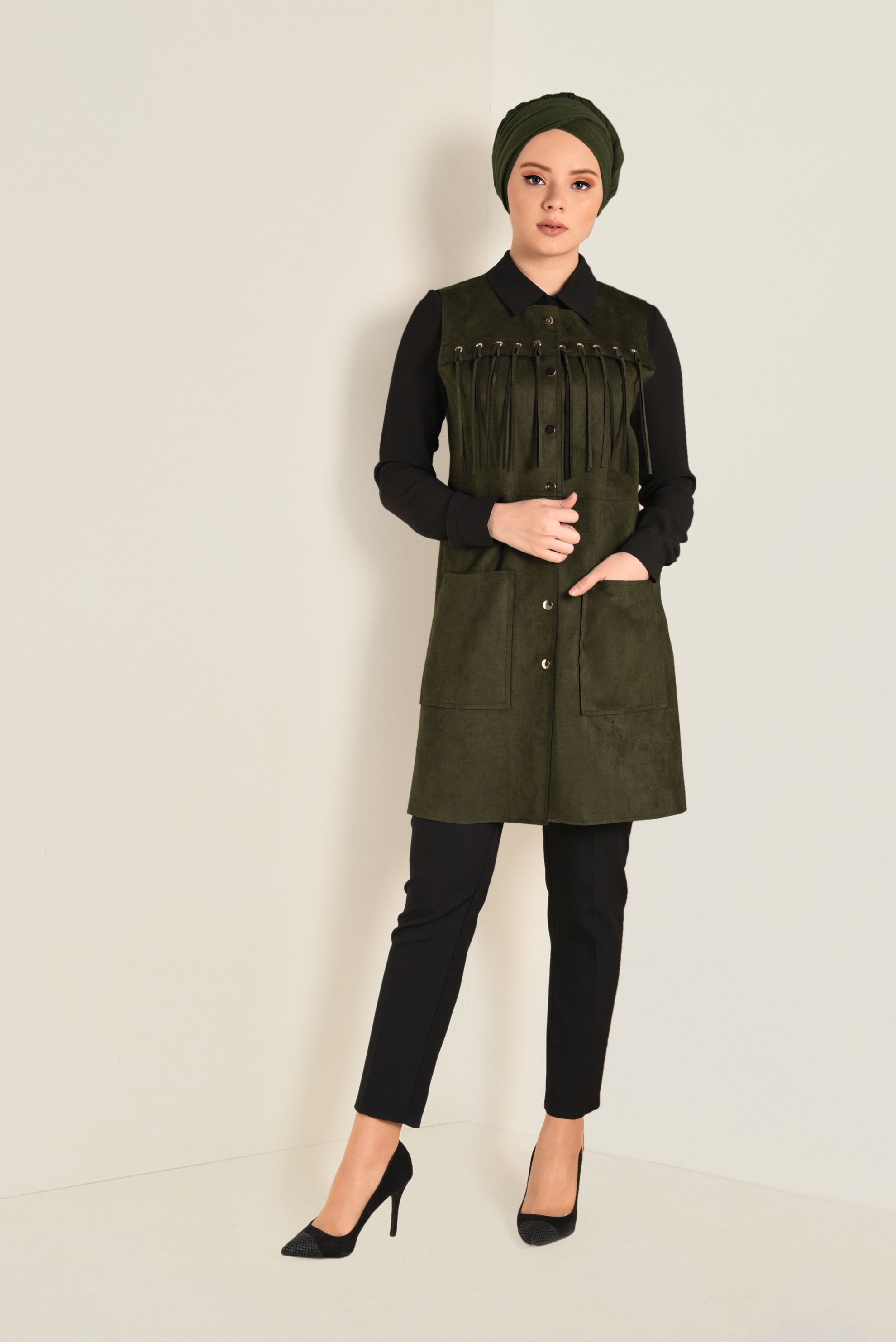 Tesettür giyim HAKİ PÜSKÜLLÜ SÜET YELEK 4580