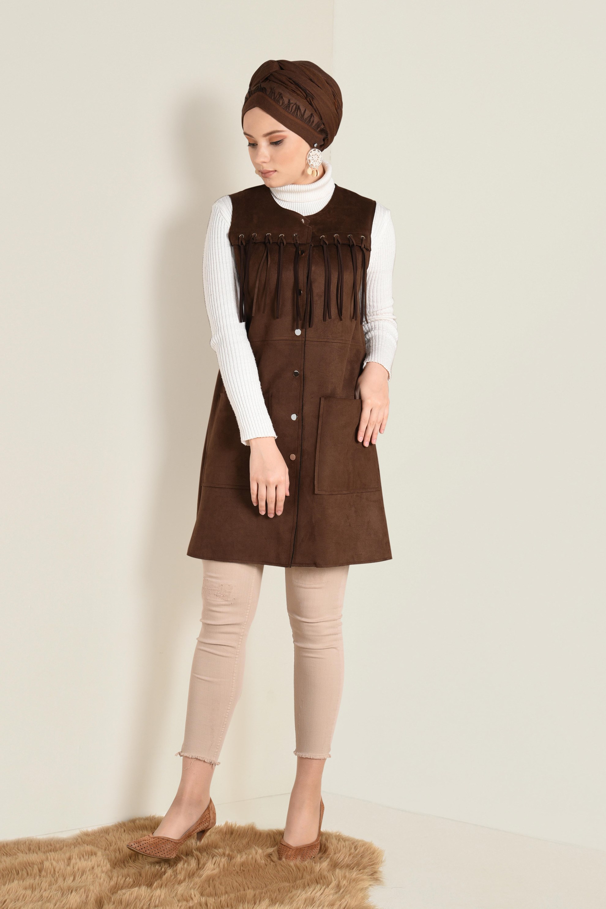 Tesettür giyim KAHVE PÜSKÜLLÜ SÜET YELEK 4580