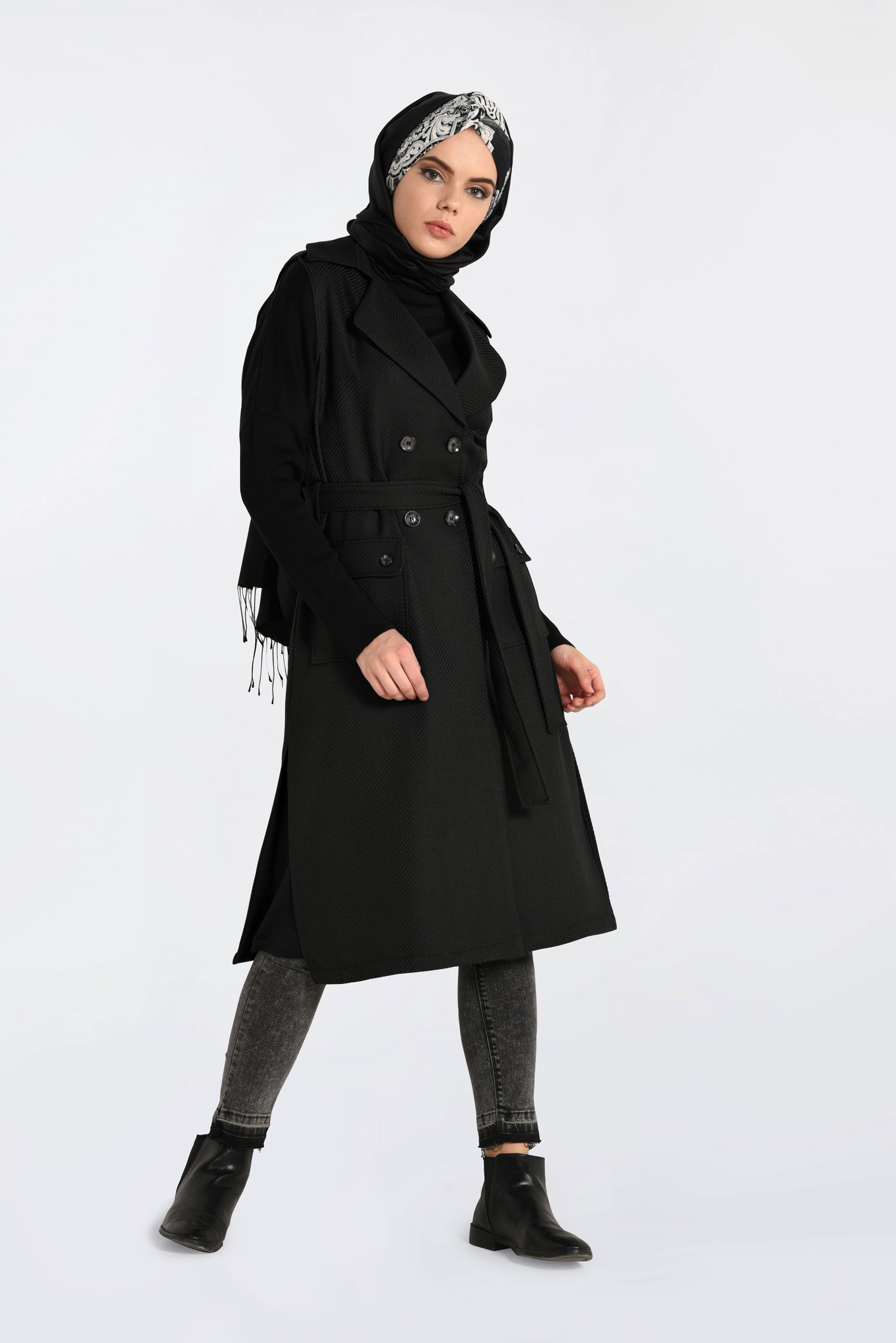 Tesettür giyim SİYAH YANLARI YIRTMAÇLI KRUVAZE YELEK 4638 