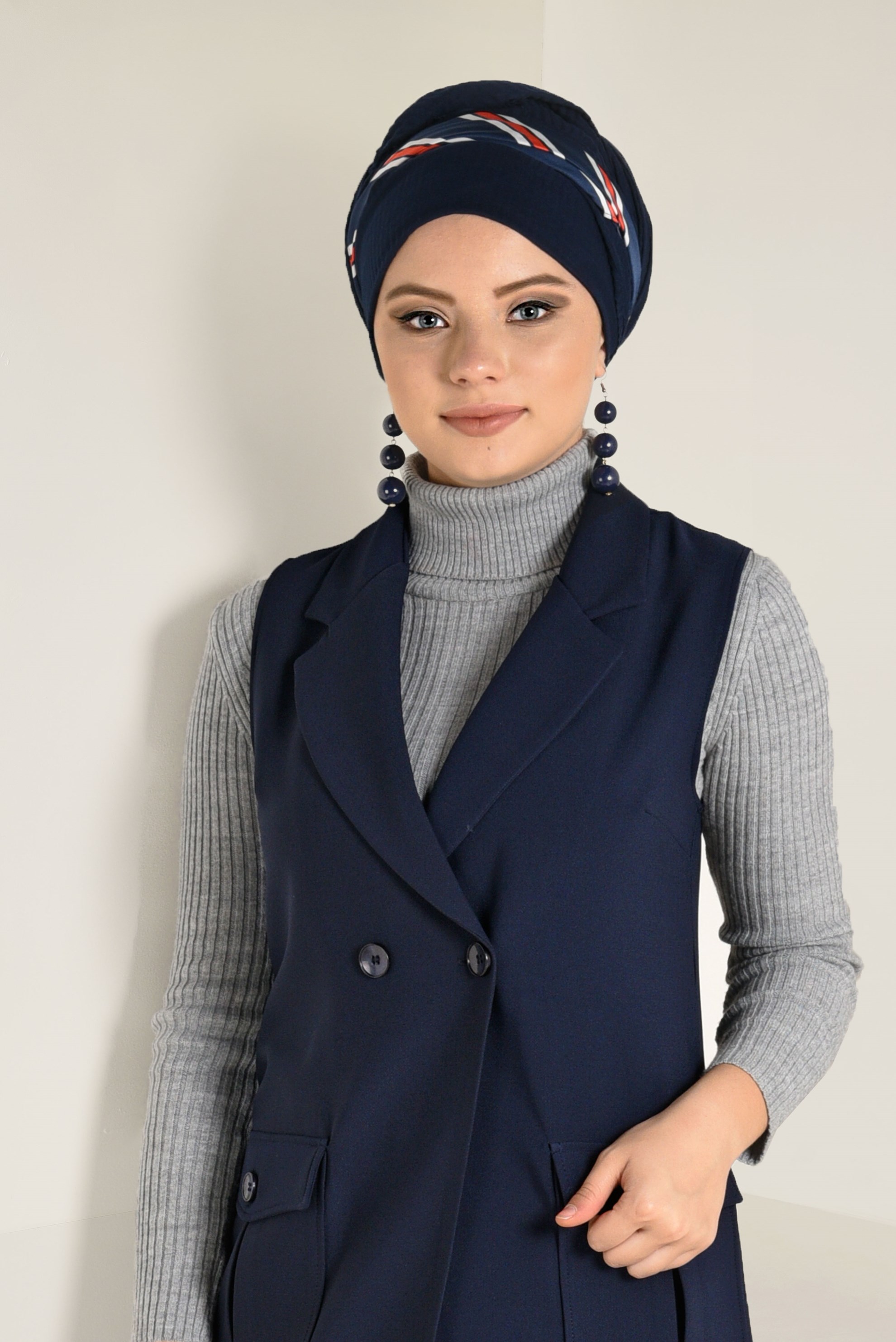 Tesettür giyim LACİVERT CEPLİ KRUVAZE YELEK 4643