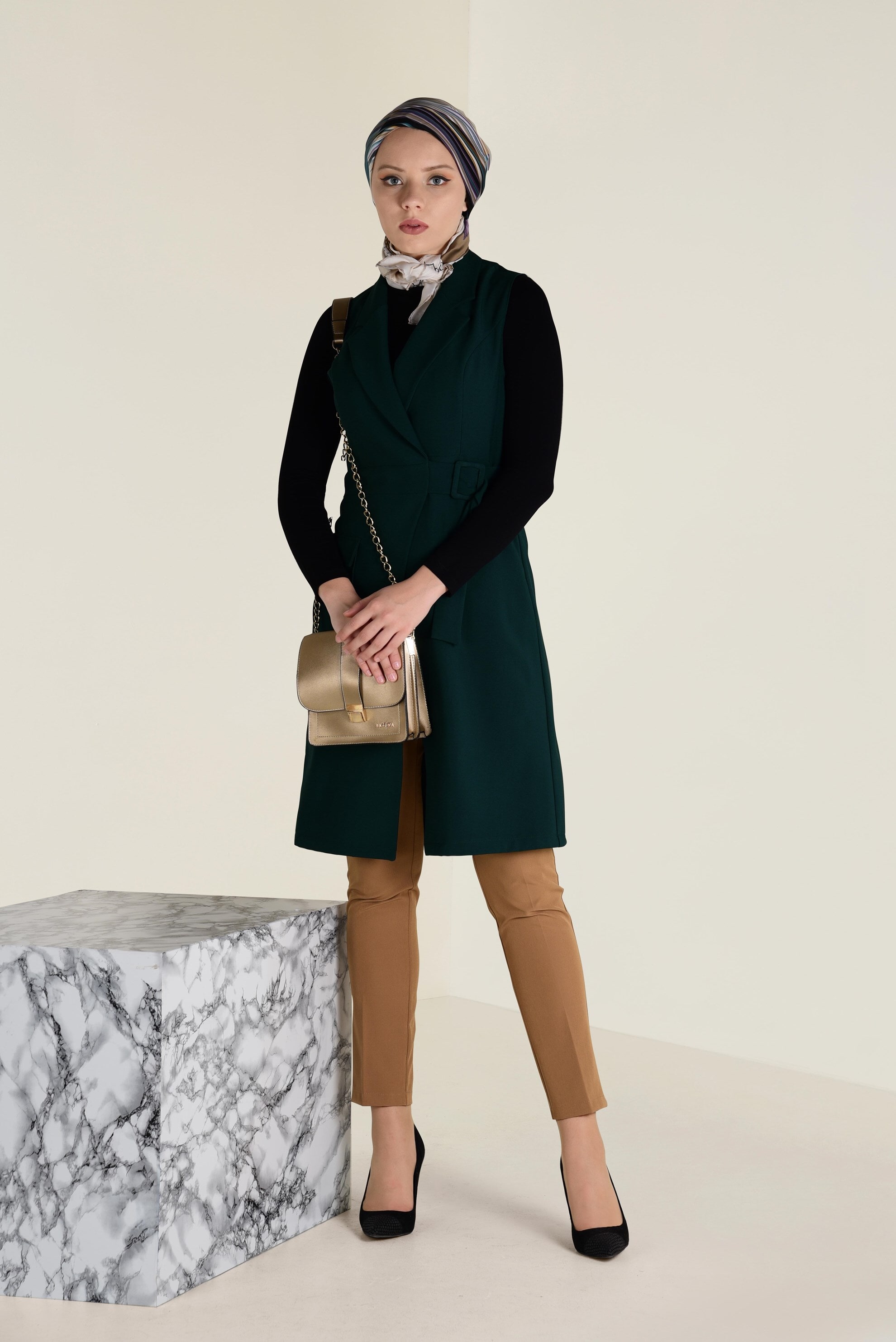 Tesettür giyim YEŞİL KEMERLİ KLASİK YELEK 4659