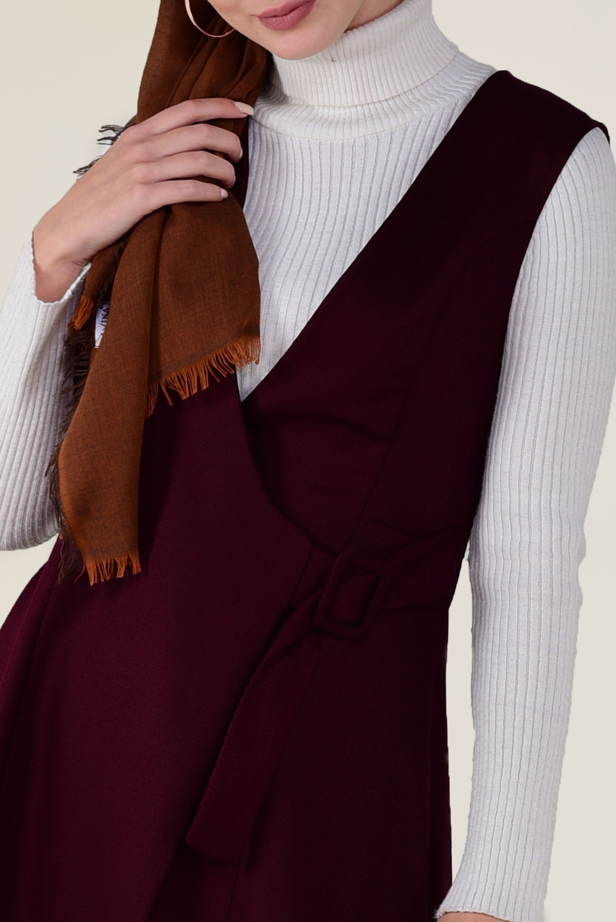 Tesettür giyim MÜRDÜM KEMER DETAYLI YELEK 4660