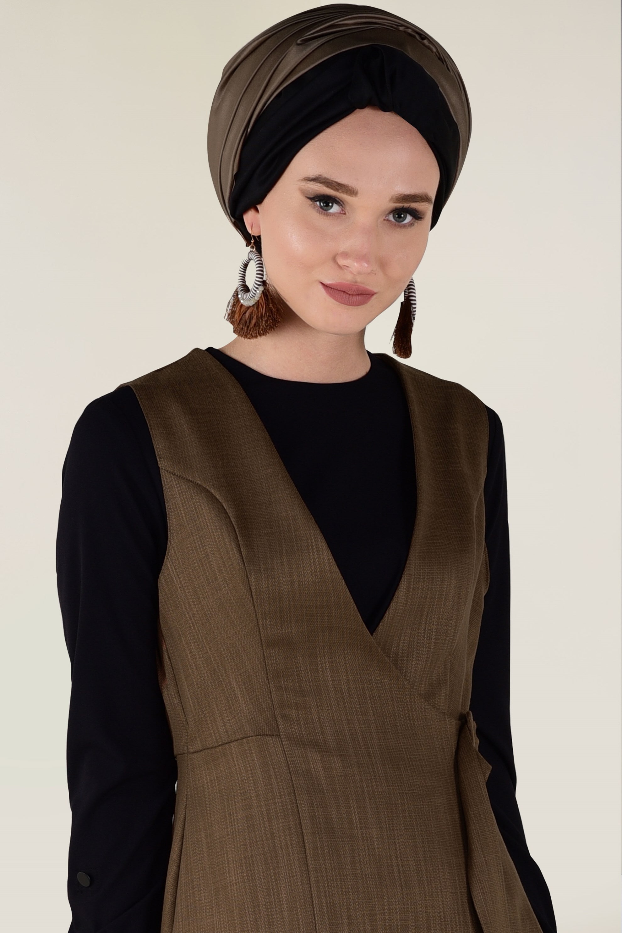 Tesettür giyim VİZON KEMER DETAYLI YELEK 4660