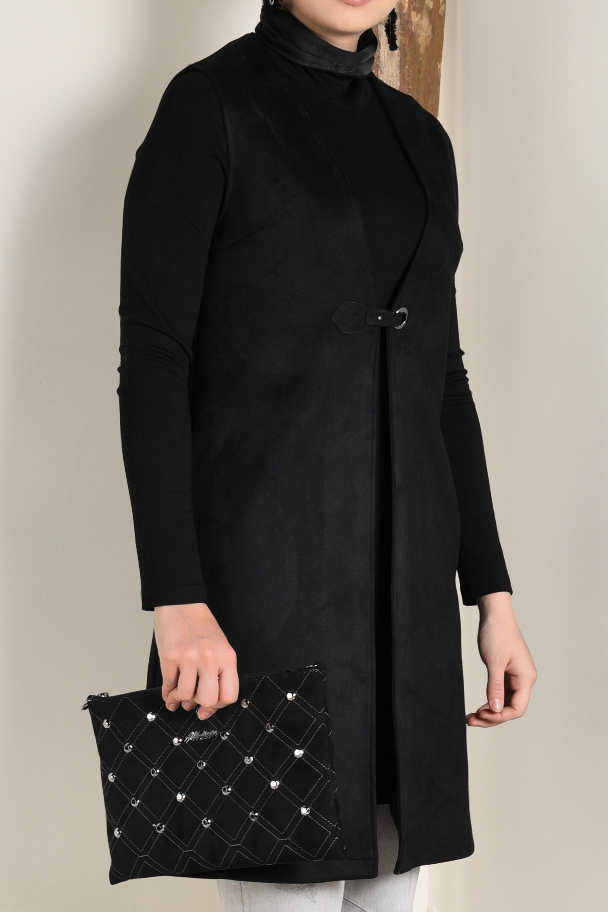 Tesettür giyim SİYAH KUŞGÖZÜ DETAYLI SÜET YELEK 4692