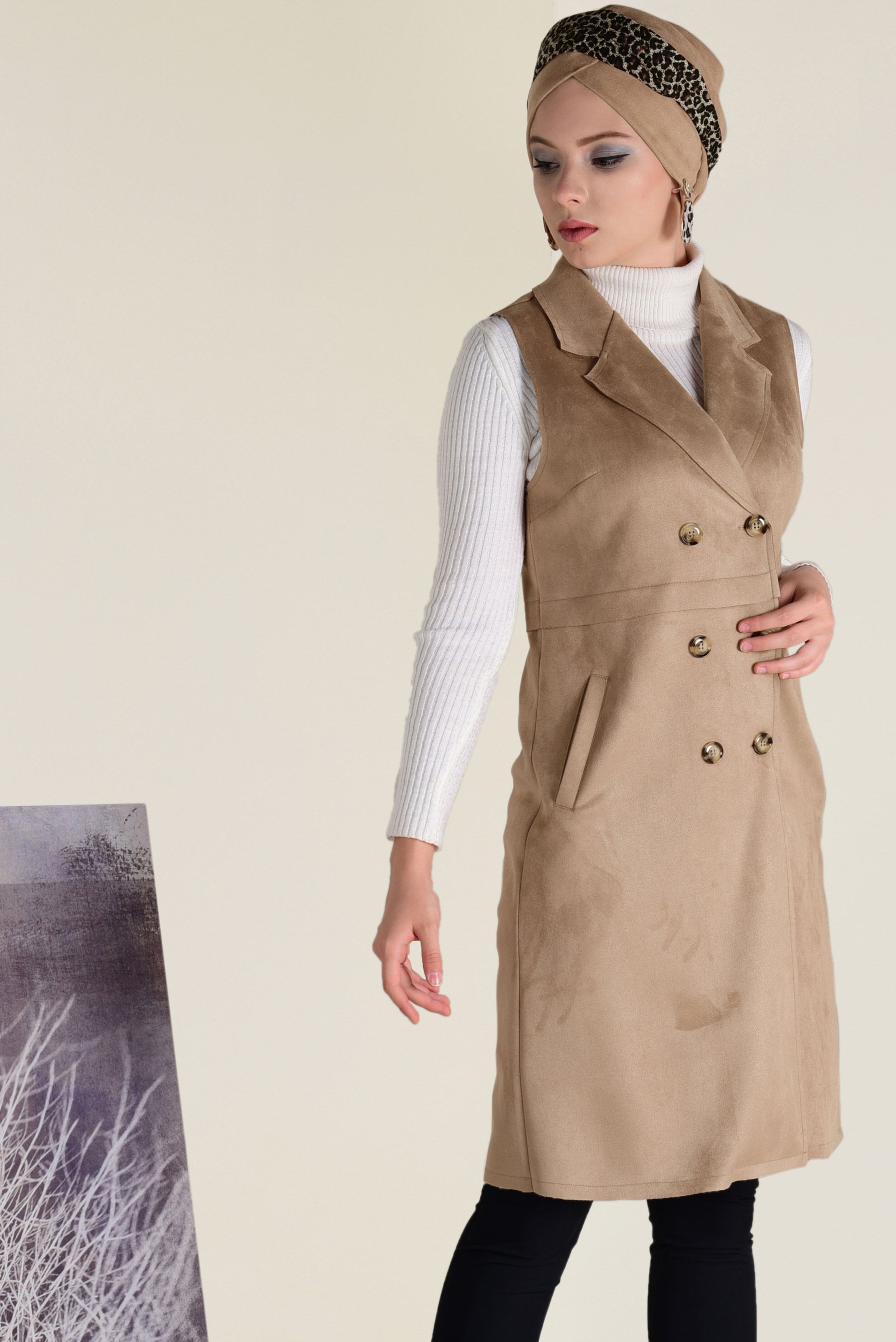 Tesettür giyim BEJ KRUVAZE SÜET YELEK 4693