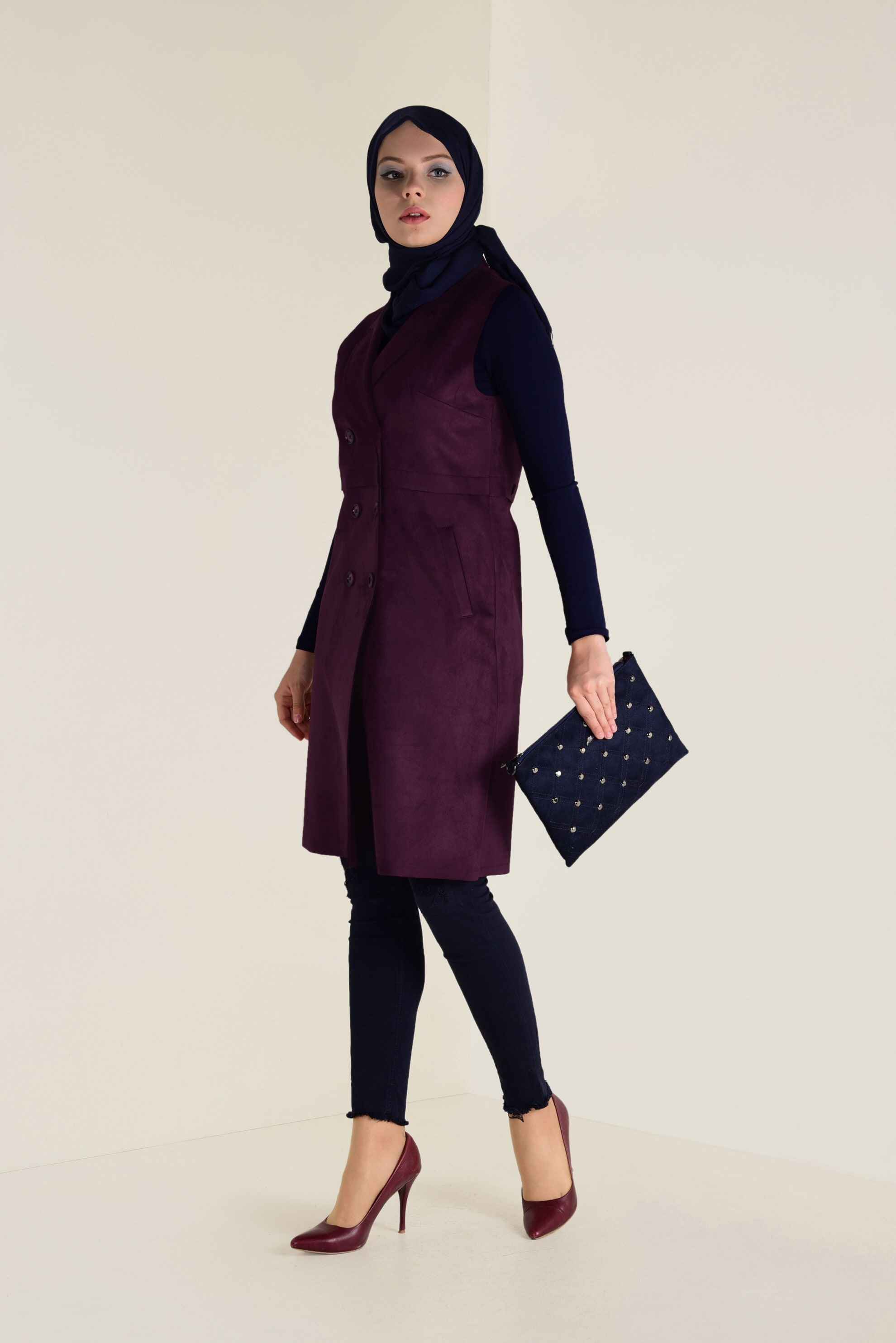 Tesettür giyim MÜRDÜM KRUVAZE SÜET YELEK 4693