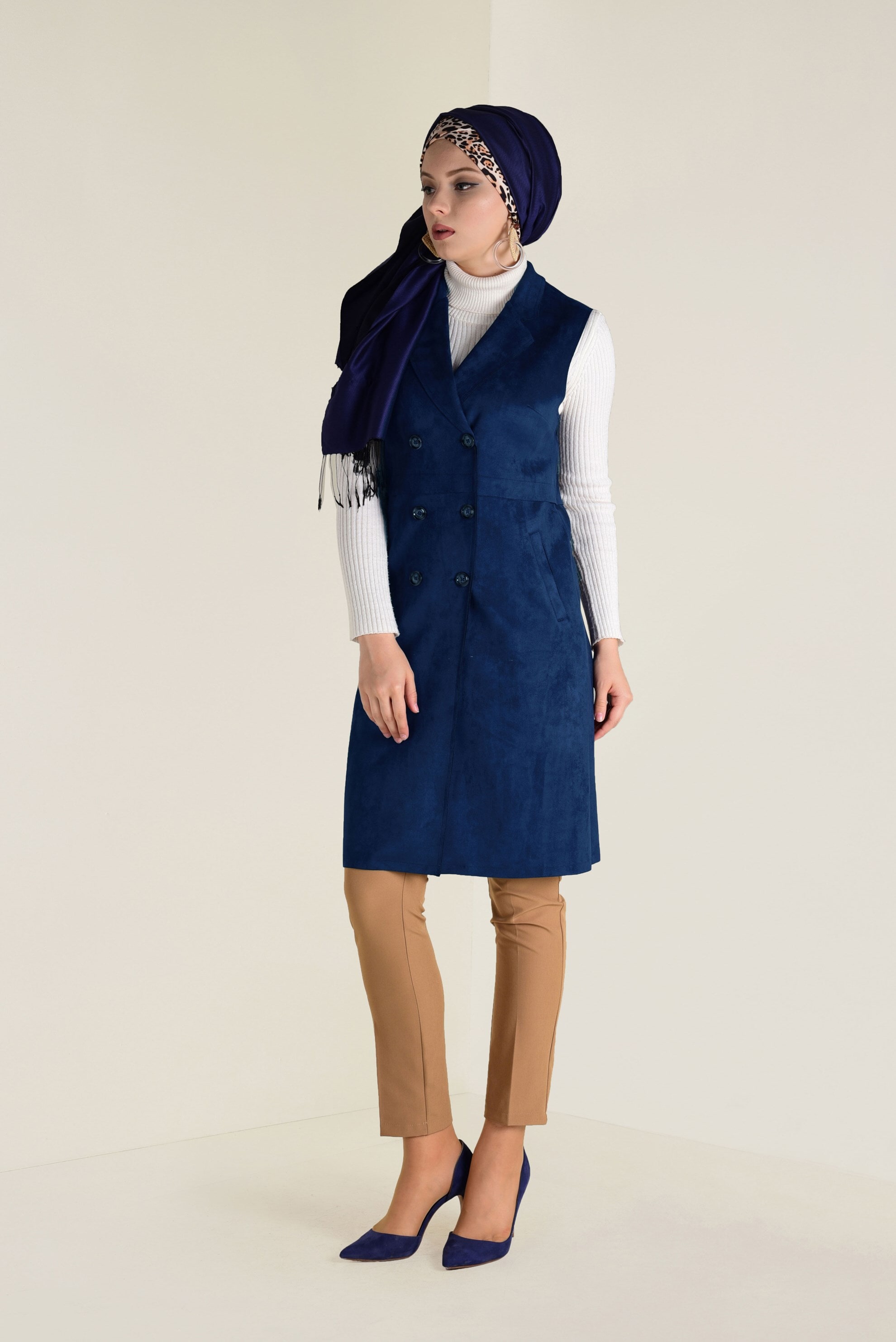 Tesettür giyim LACİVERT KRUVAZE SÜET YELEK 4693