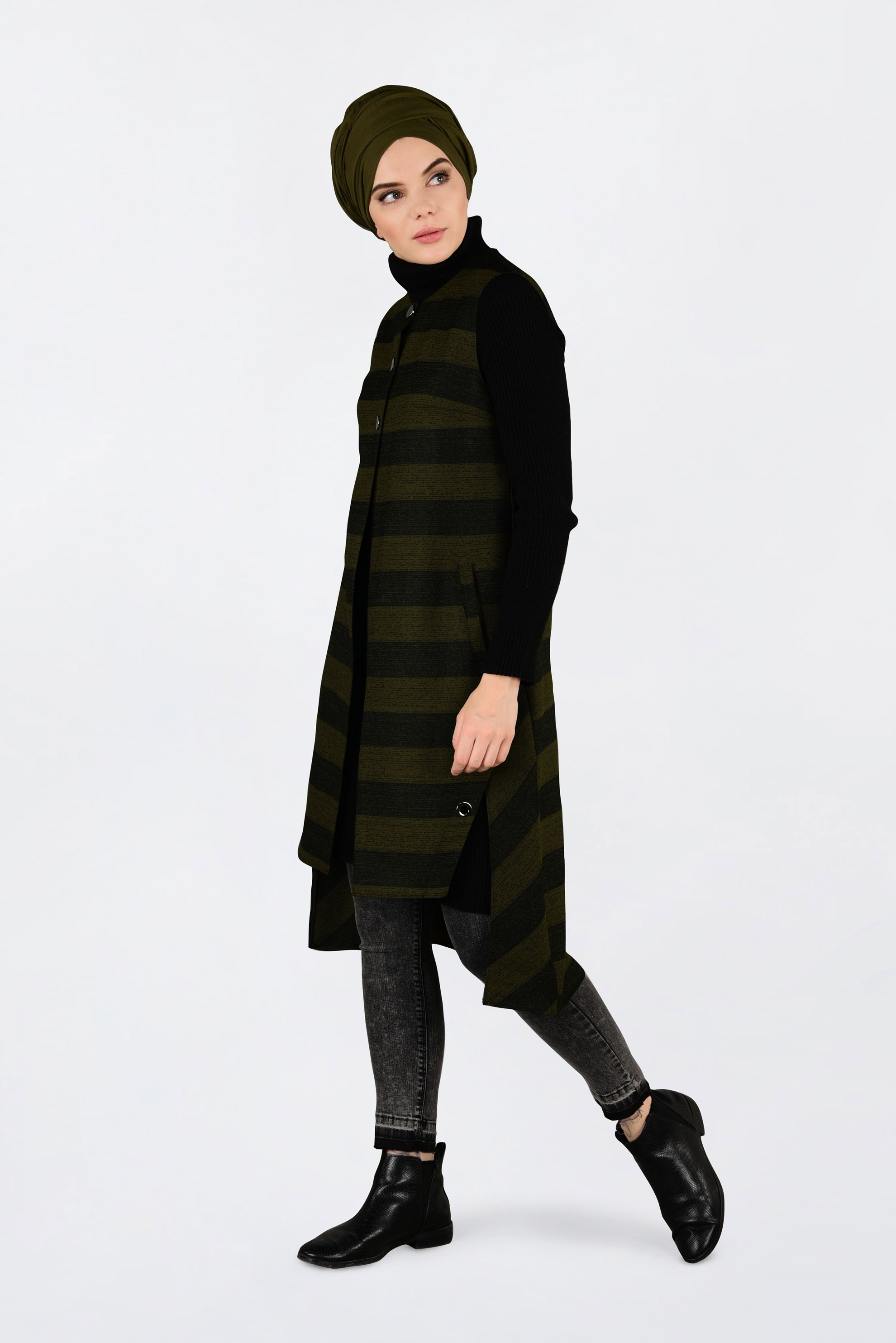 Tesettür giyim HAKİ KUŞGÖZÜ DETAYLI YATAY ŞERİTLİ YELEK 4749