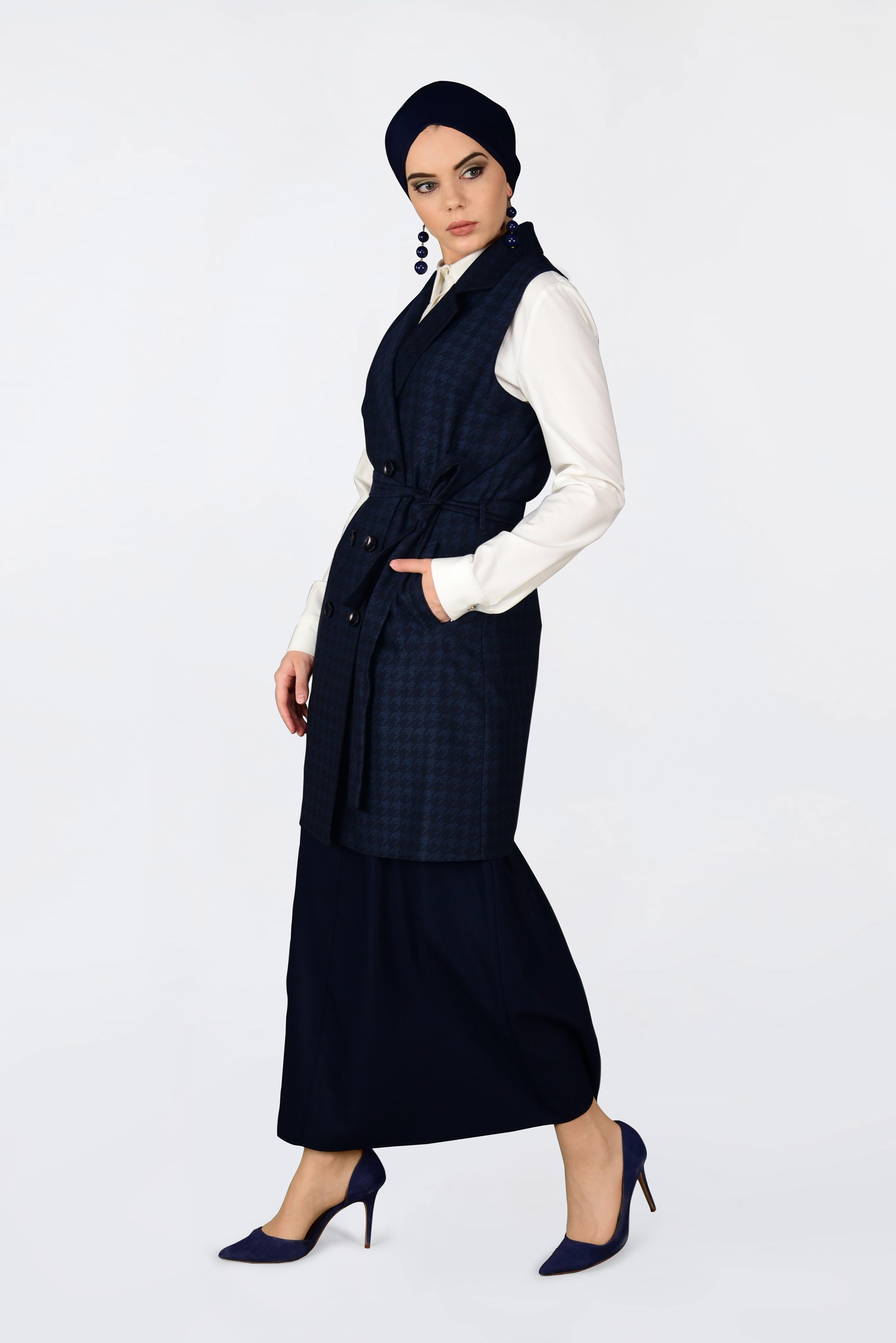 Tesettür giyim LACİVERT KAZAYAĞI DESENLİ KRUVAZE YELEK 4751