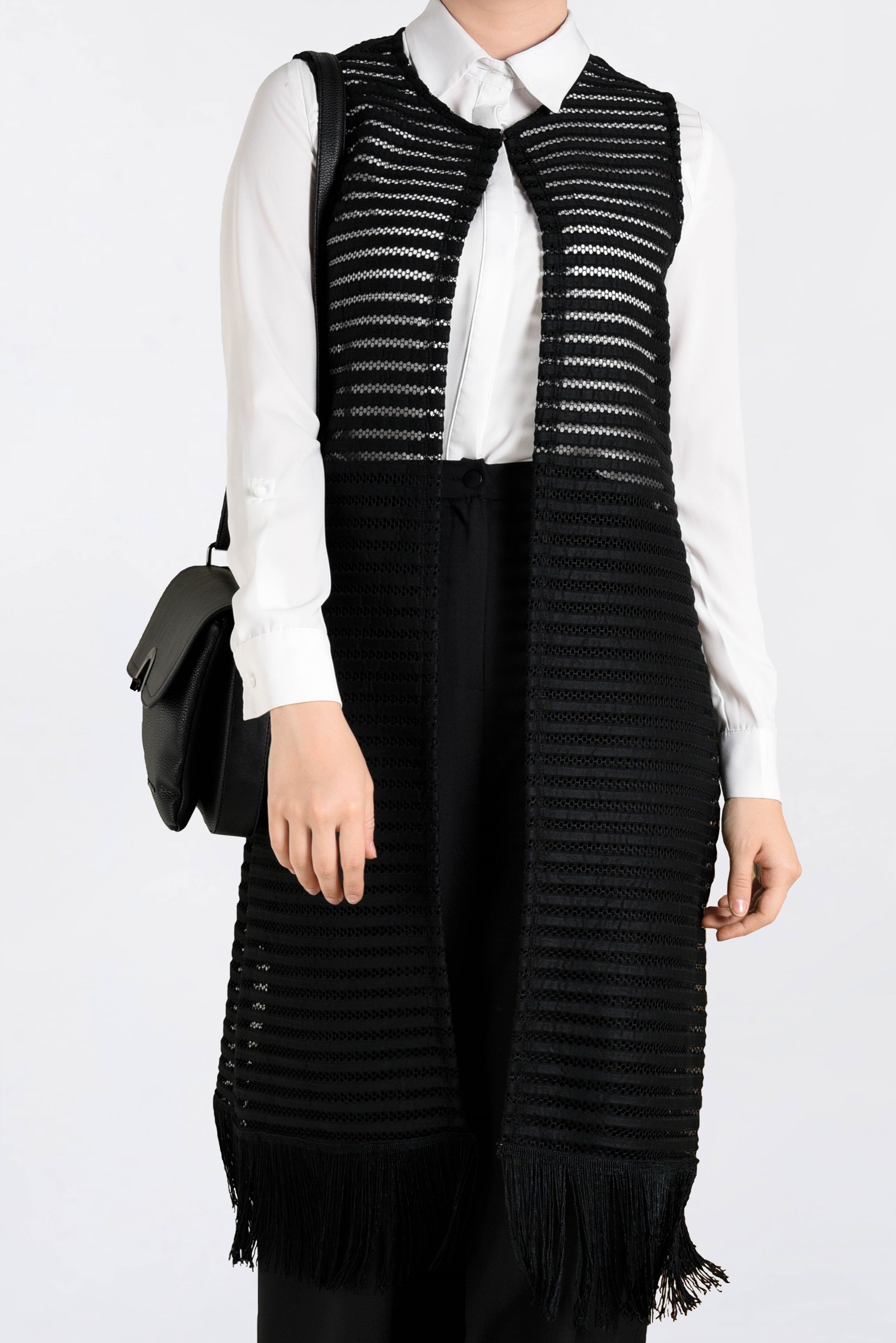 Tesettür giyim SİYAH PÜSKÜL DETAYLI FİLE YELEK 4753