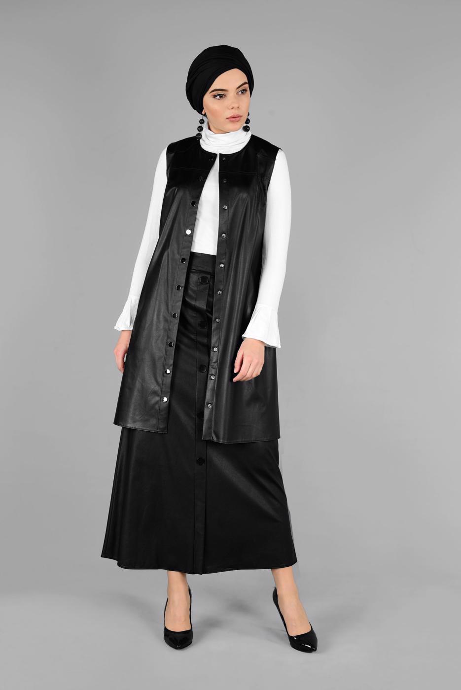 Vêtements hijab NOIR GILET EN CUIR À CLOUTÉ 4775 