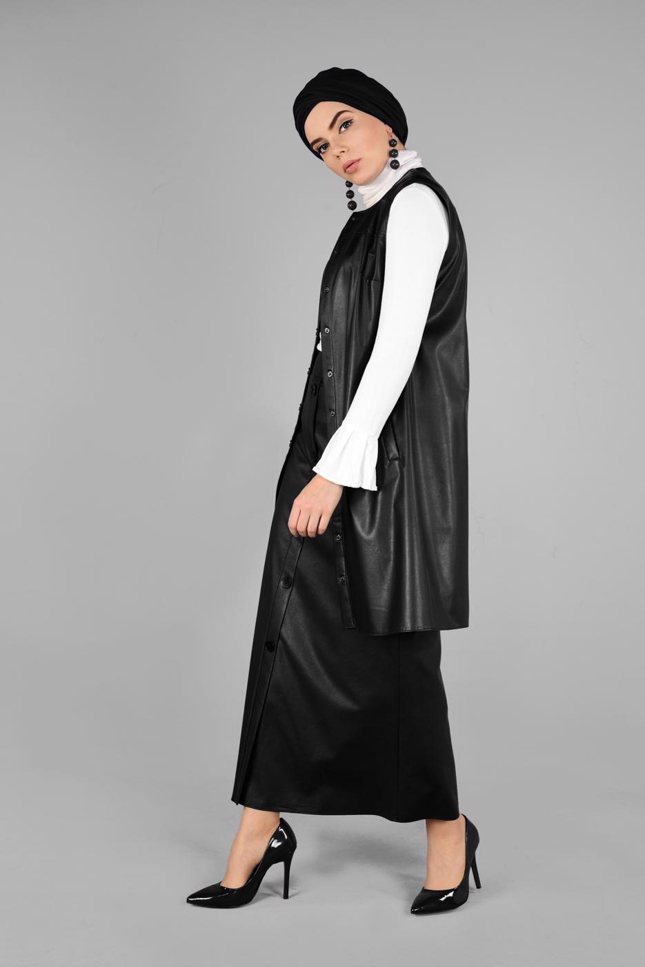 Vêtements hijab NOIR GILET EN CUIR À CLOUTÉ 4775 