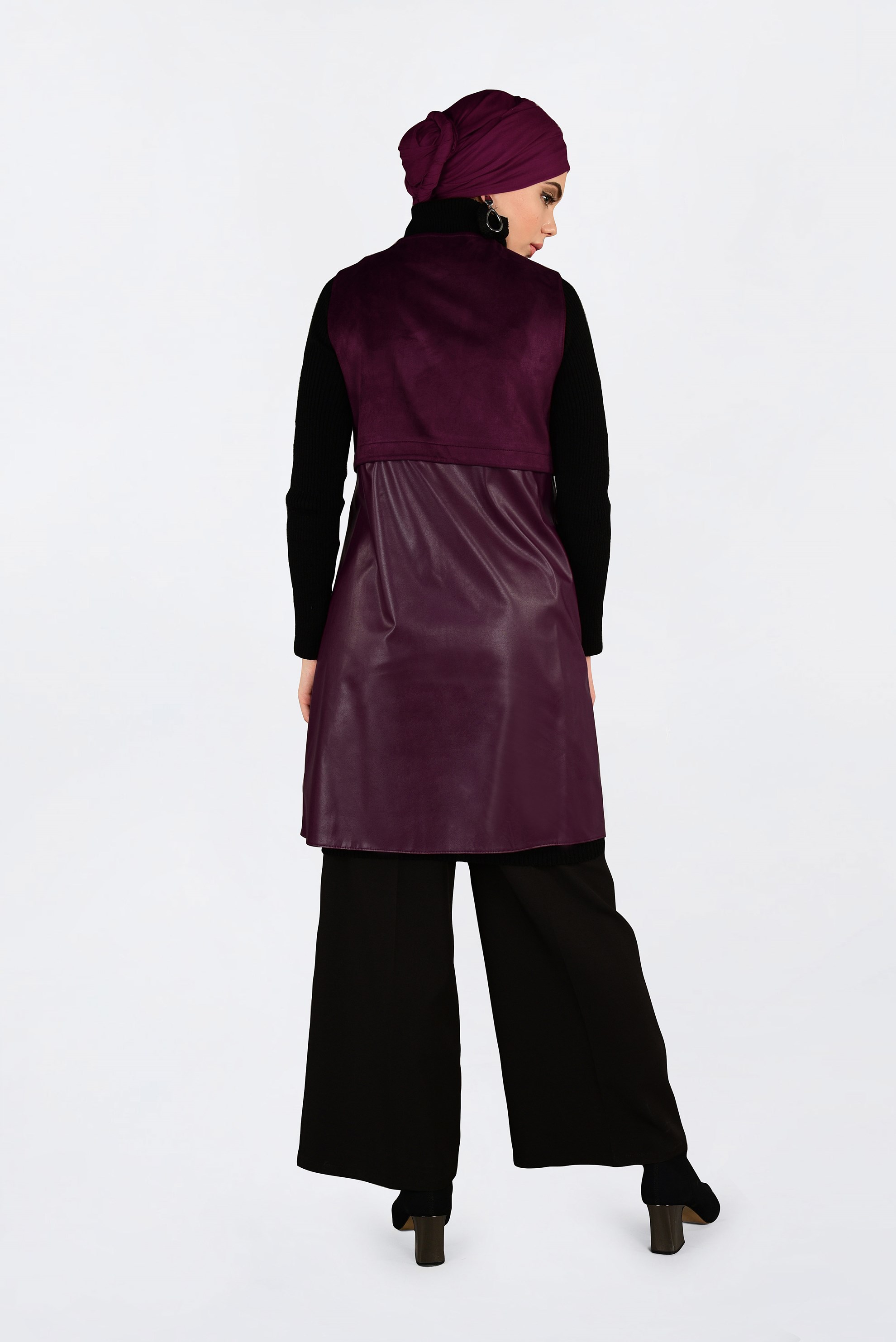 Tesettür giyim BORDO DÜĞMELİ DERİ DETAYLI SÜET YELEK 4779