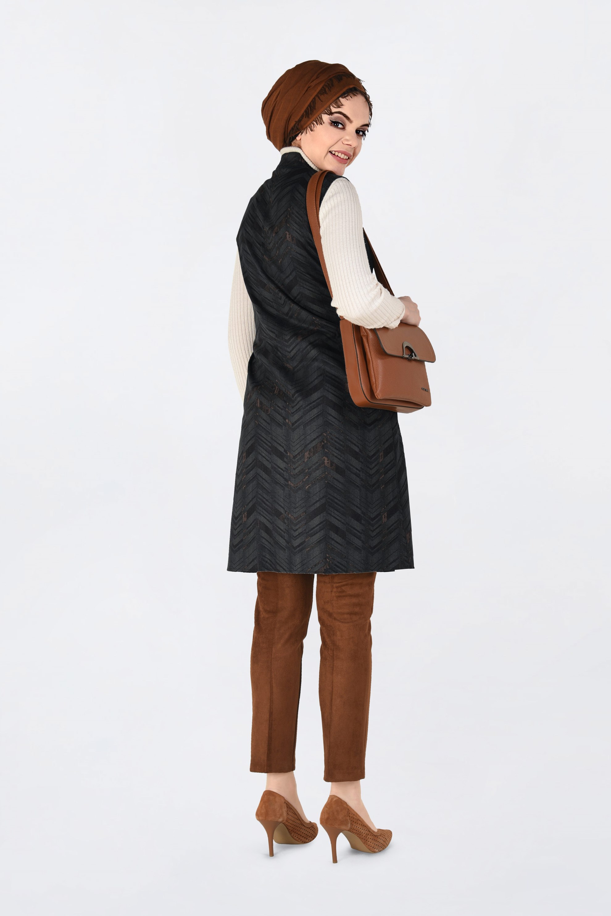 Tesettür giyim GRİ BELDEN BÜZGÜLÜ FERMUARLI SÜET YELEK 4810