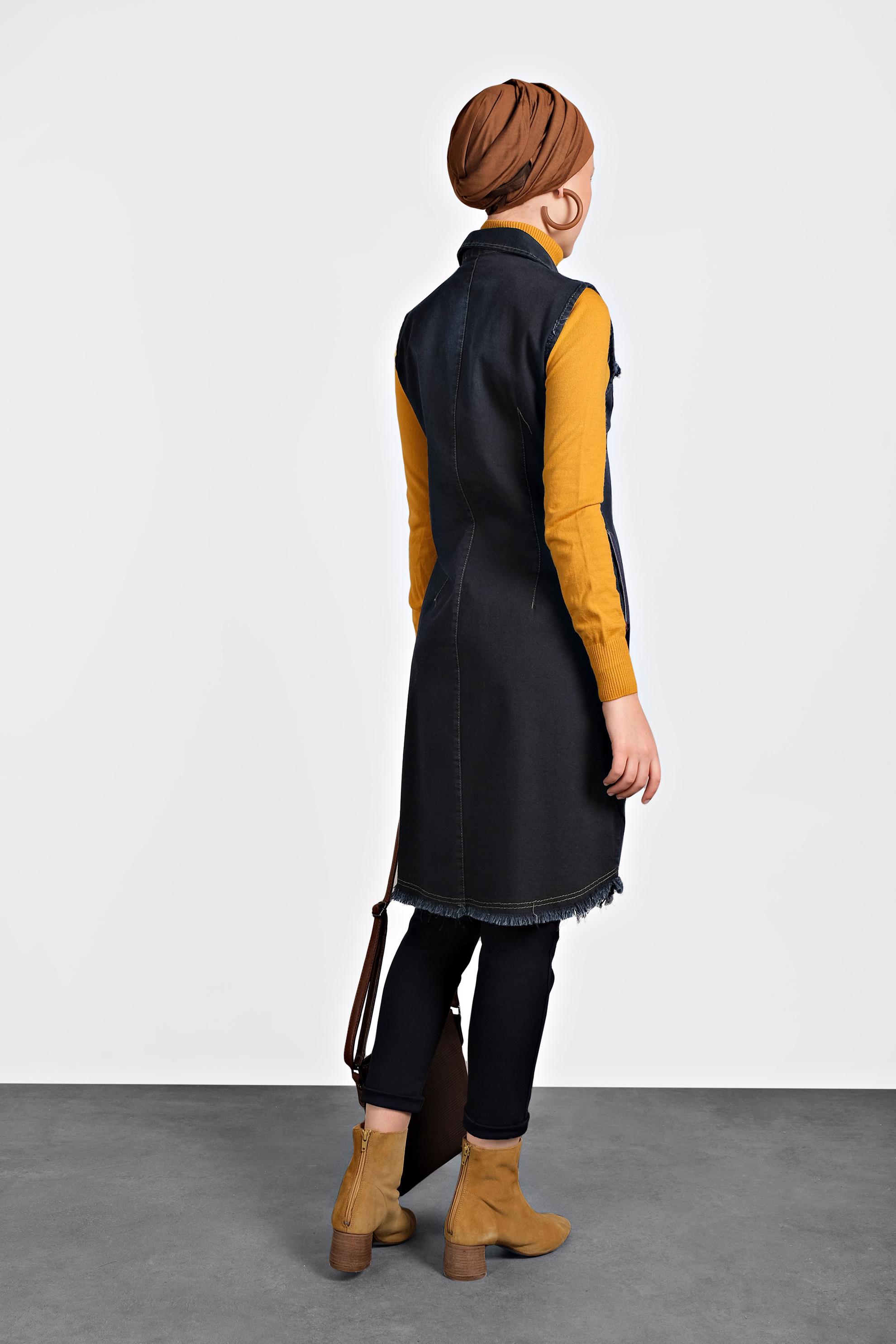 Tesettür giyim SİYAH DÜĞMELİ DENİM YELEK 4816