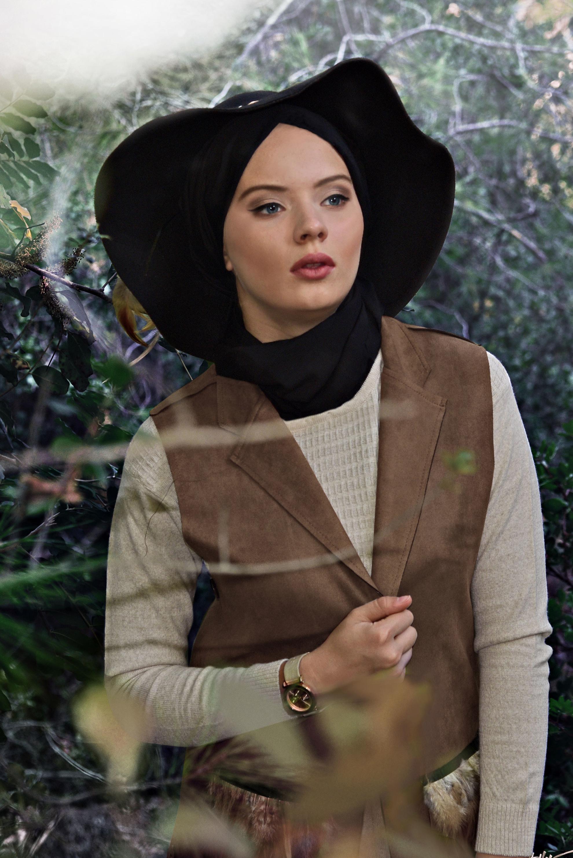 Tesettür giyim KAHVE TÜY DETAYLI SÜET YELEK 4027