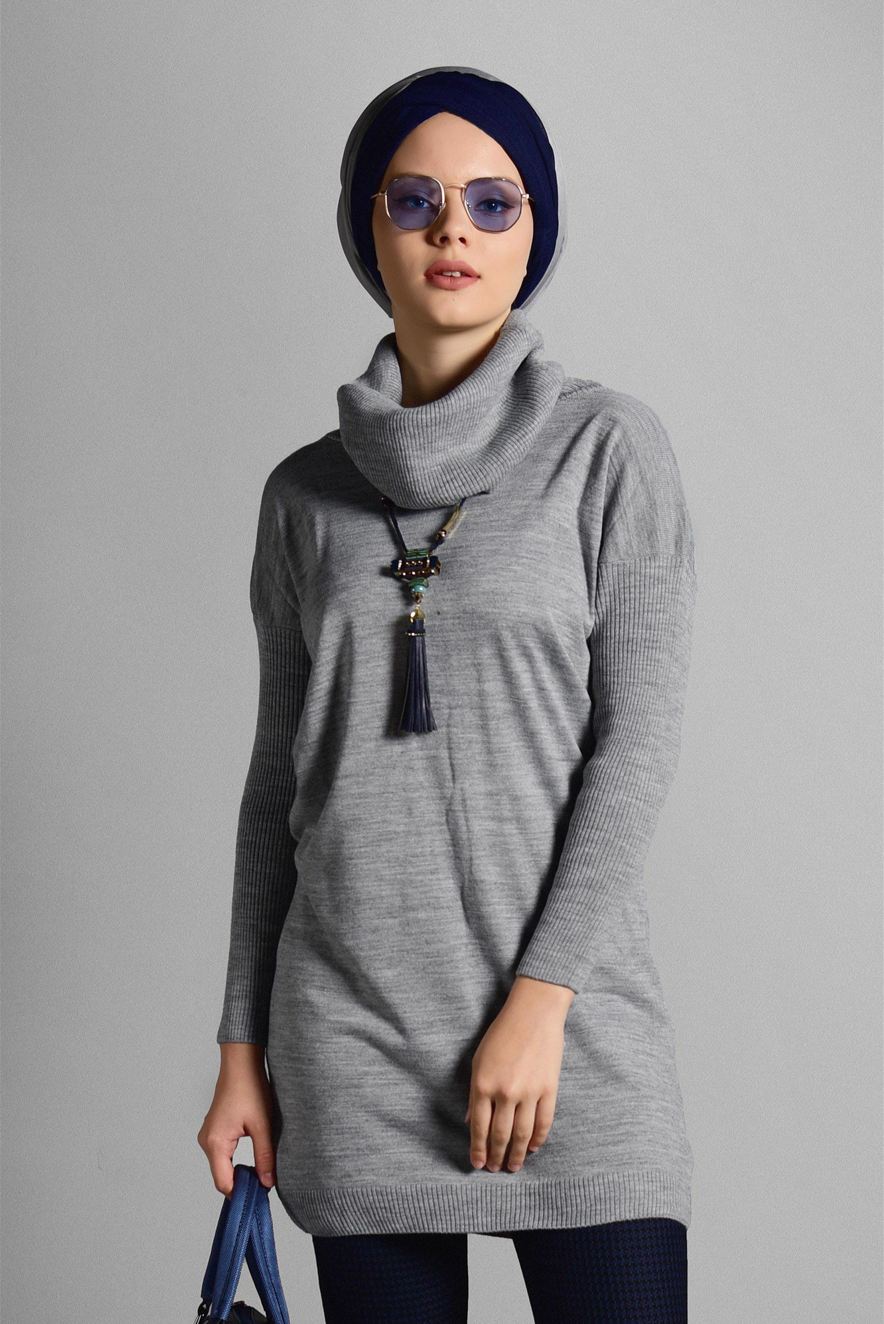 Tesettür giyim GRİ BALIKÇI YAKA TRİKO TUNİK 4077