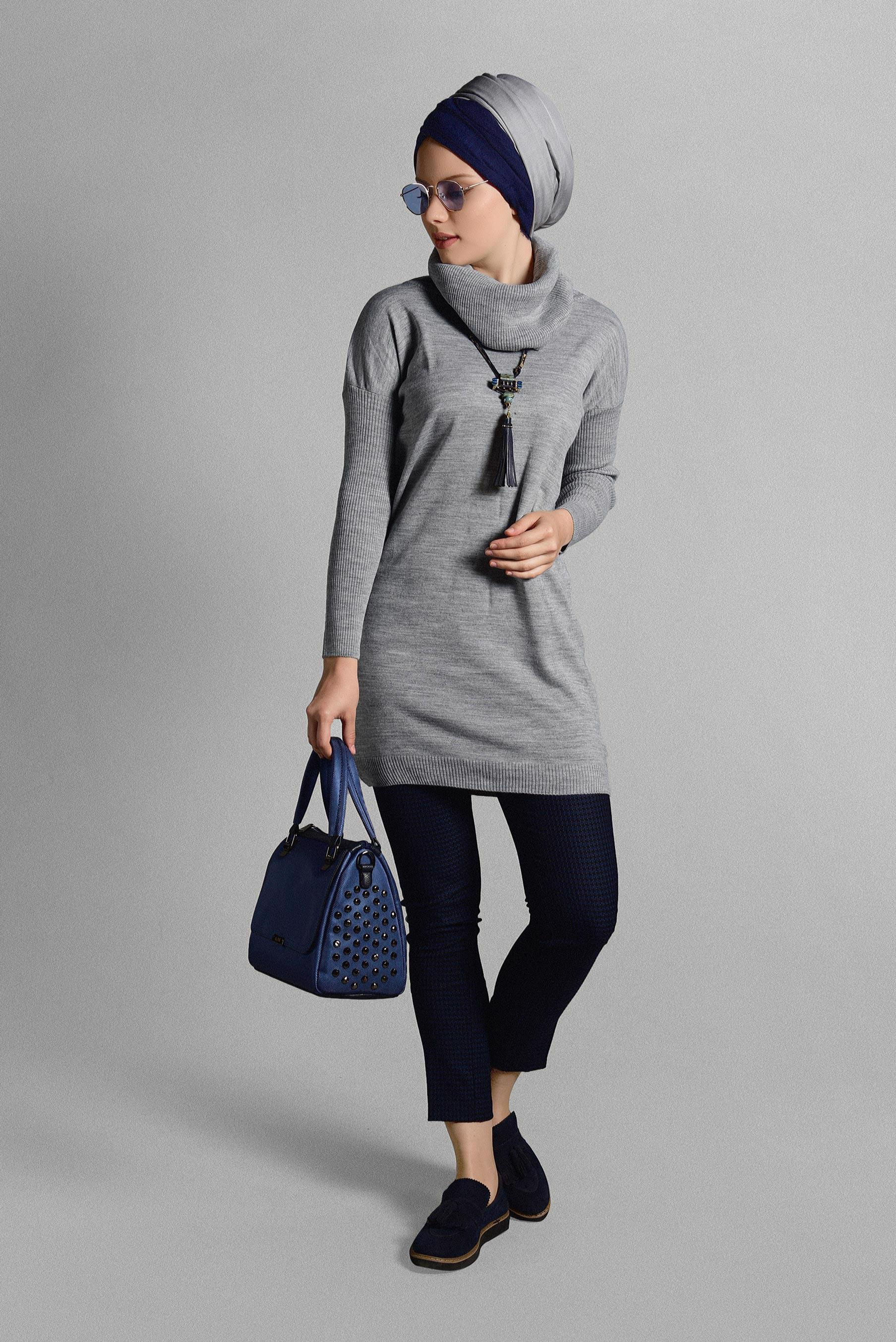 Tesettür giyim GRİ BALIKÇI YAKA TRİKO TUNİK 4077